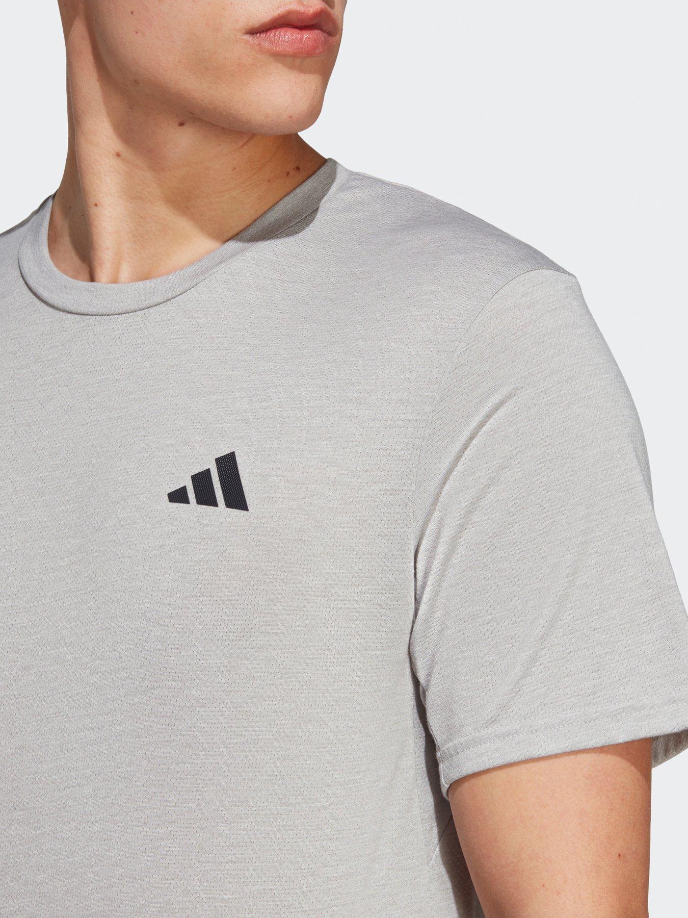 adidas-mens-train-essentials-comfort-tee-greydetail