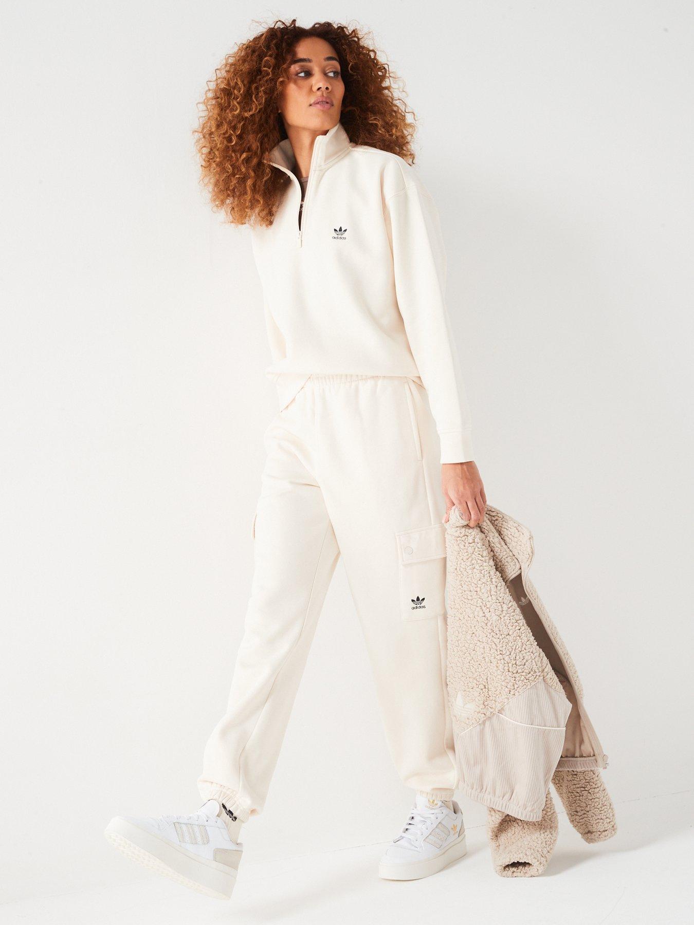 adidas-originals-womens-cargo-jogger-whitedetail