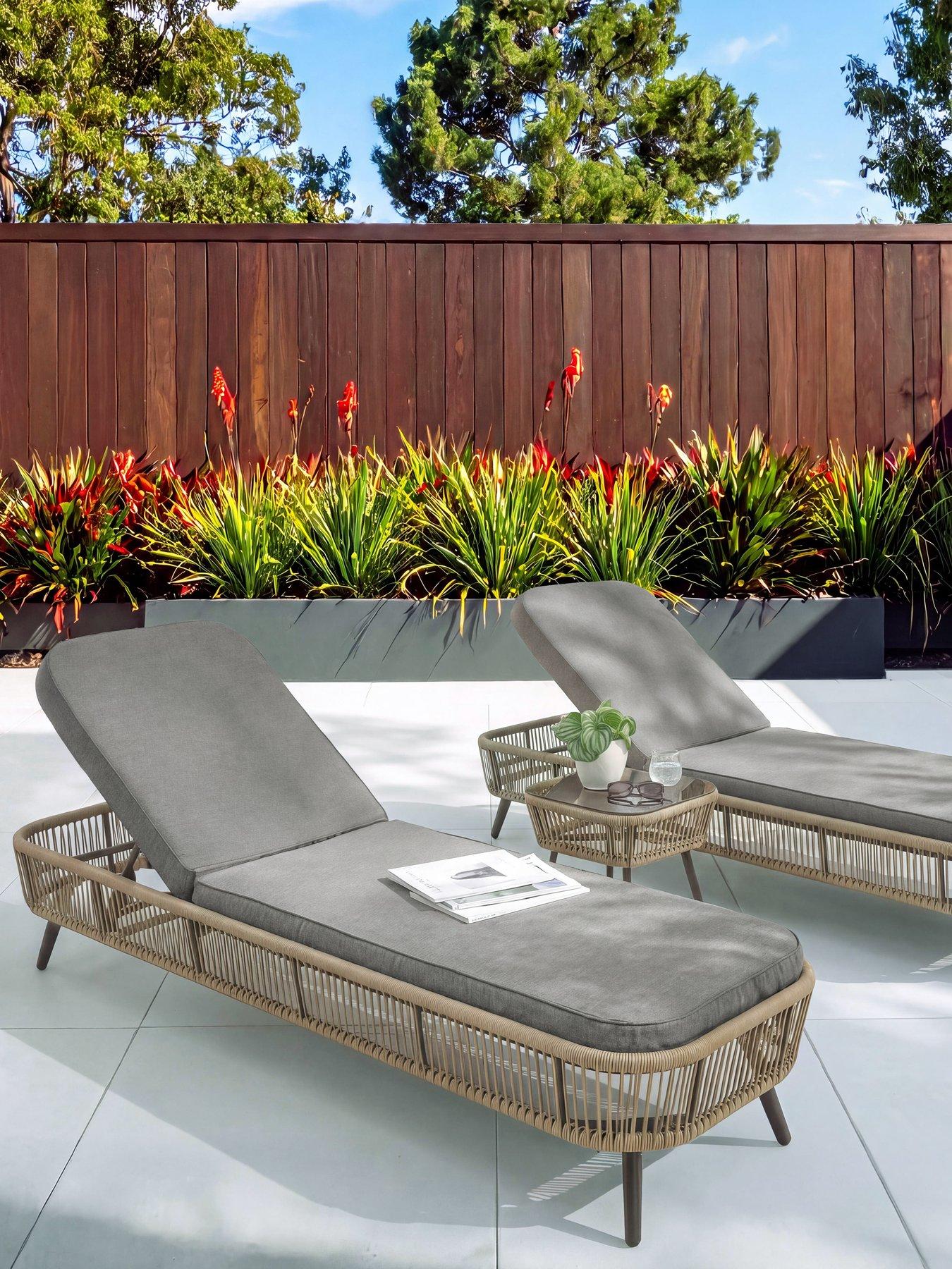the-very-collection-set-of-2-monaco-loungers-with-table