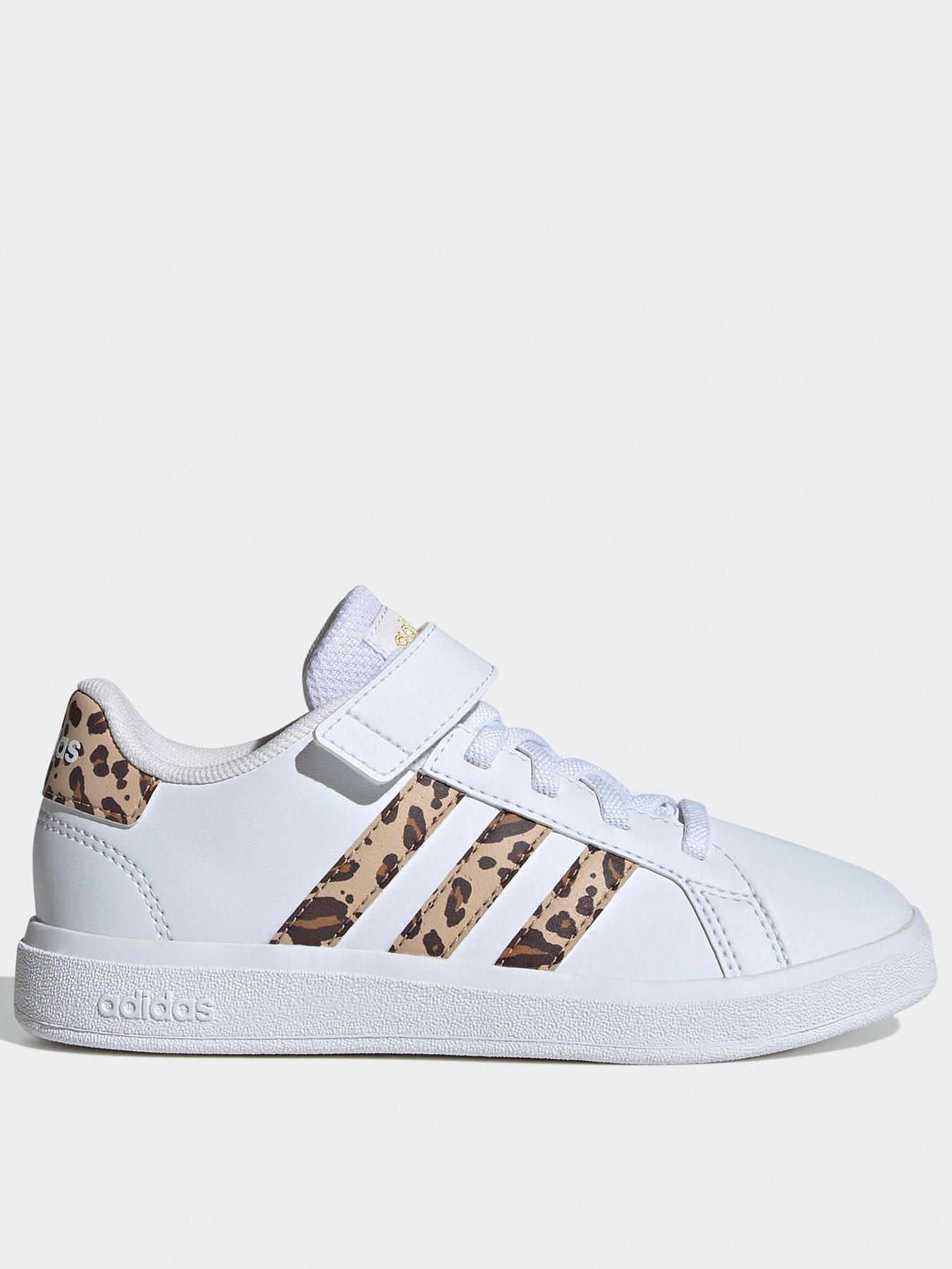 Girls adidas hot sale trainers white