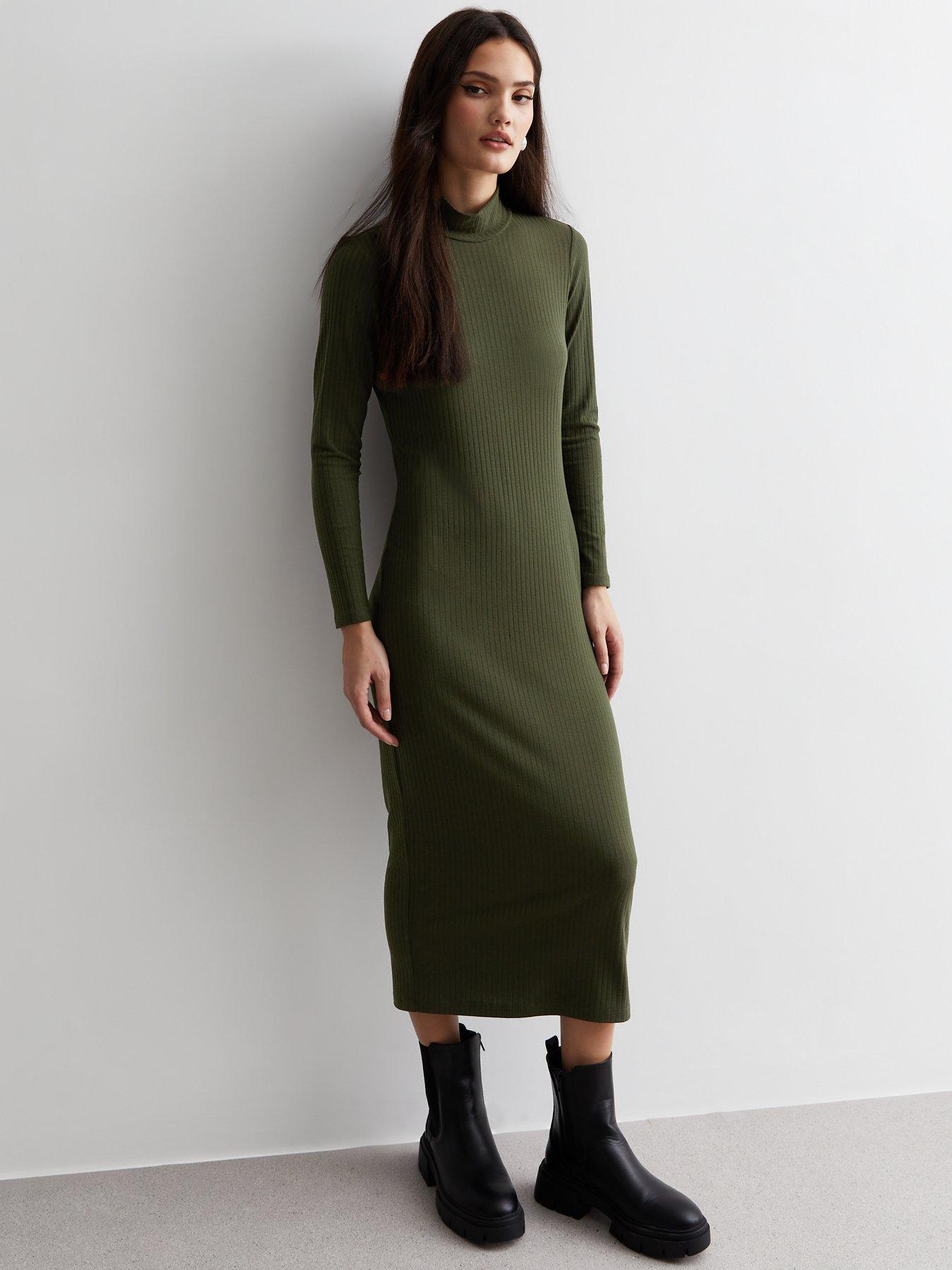 Midaxi dress hotsell with sleeves