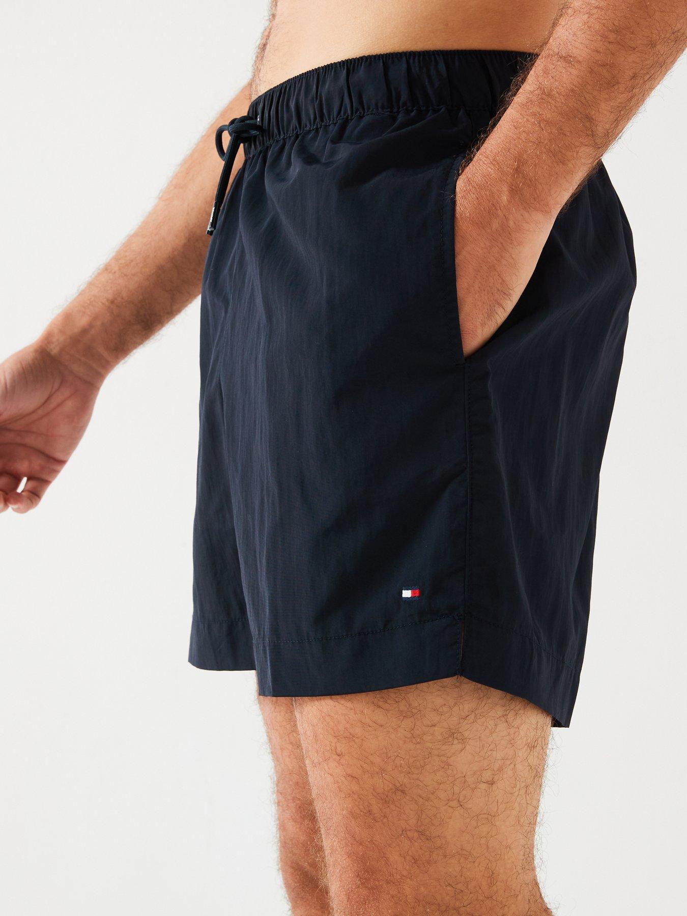 tommy-hilfiger-medium-drawstring-swimshort-navyoutfit