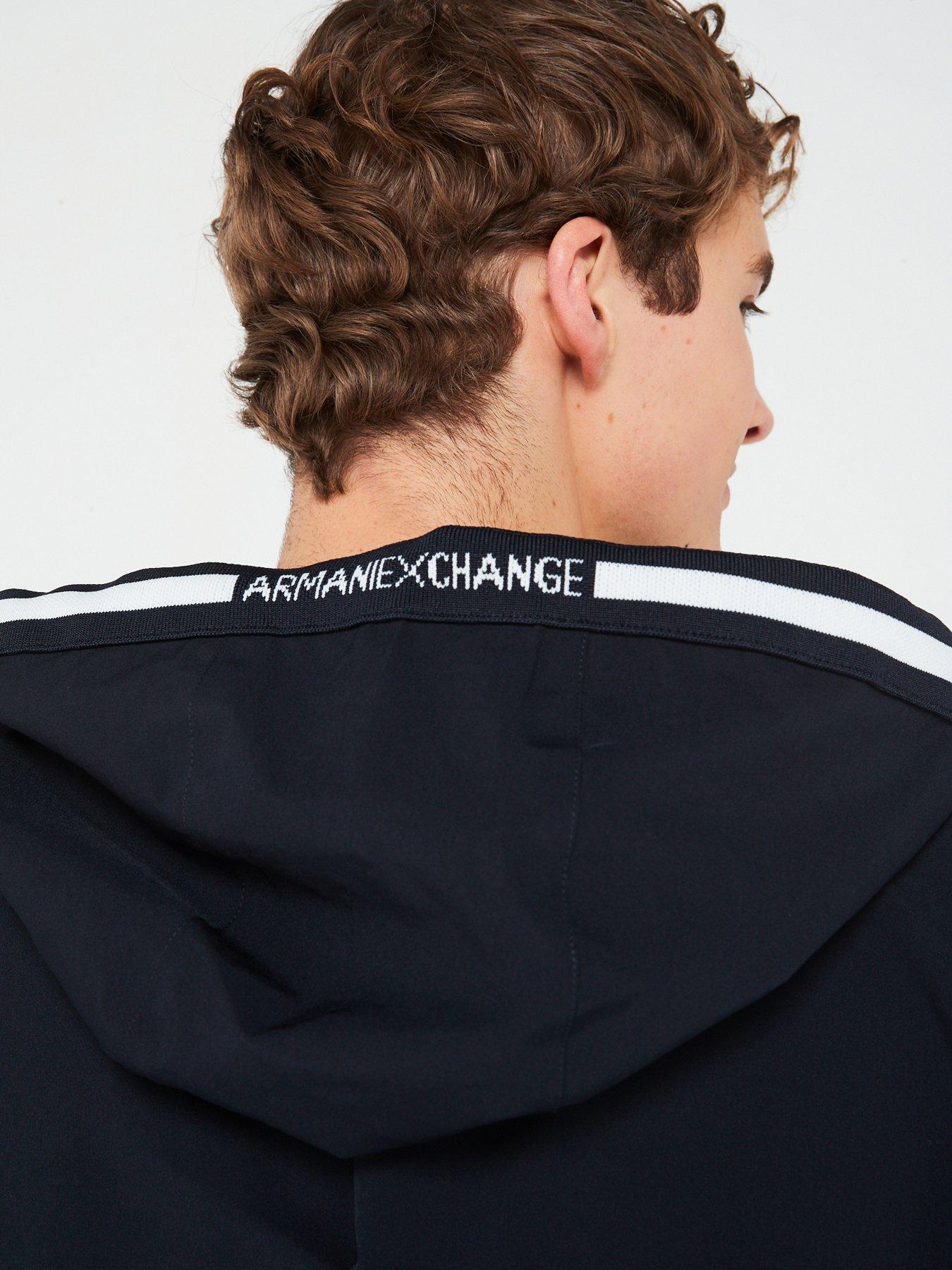 armani-exchange-logo-tape-hooded-lightweight-coat-navyoutfit