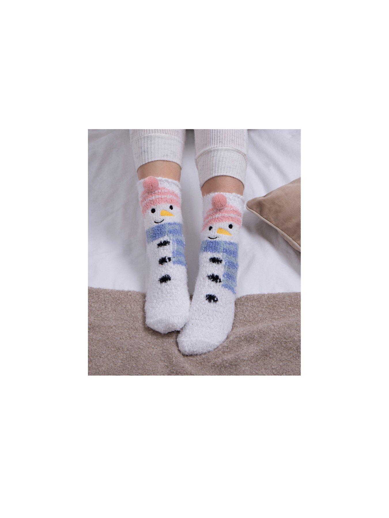 totes-novelty-snowman-super-soft-socks-whitestillFront