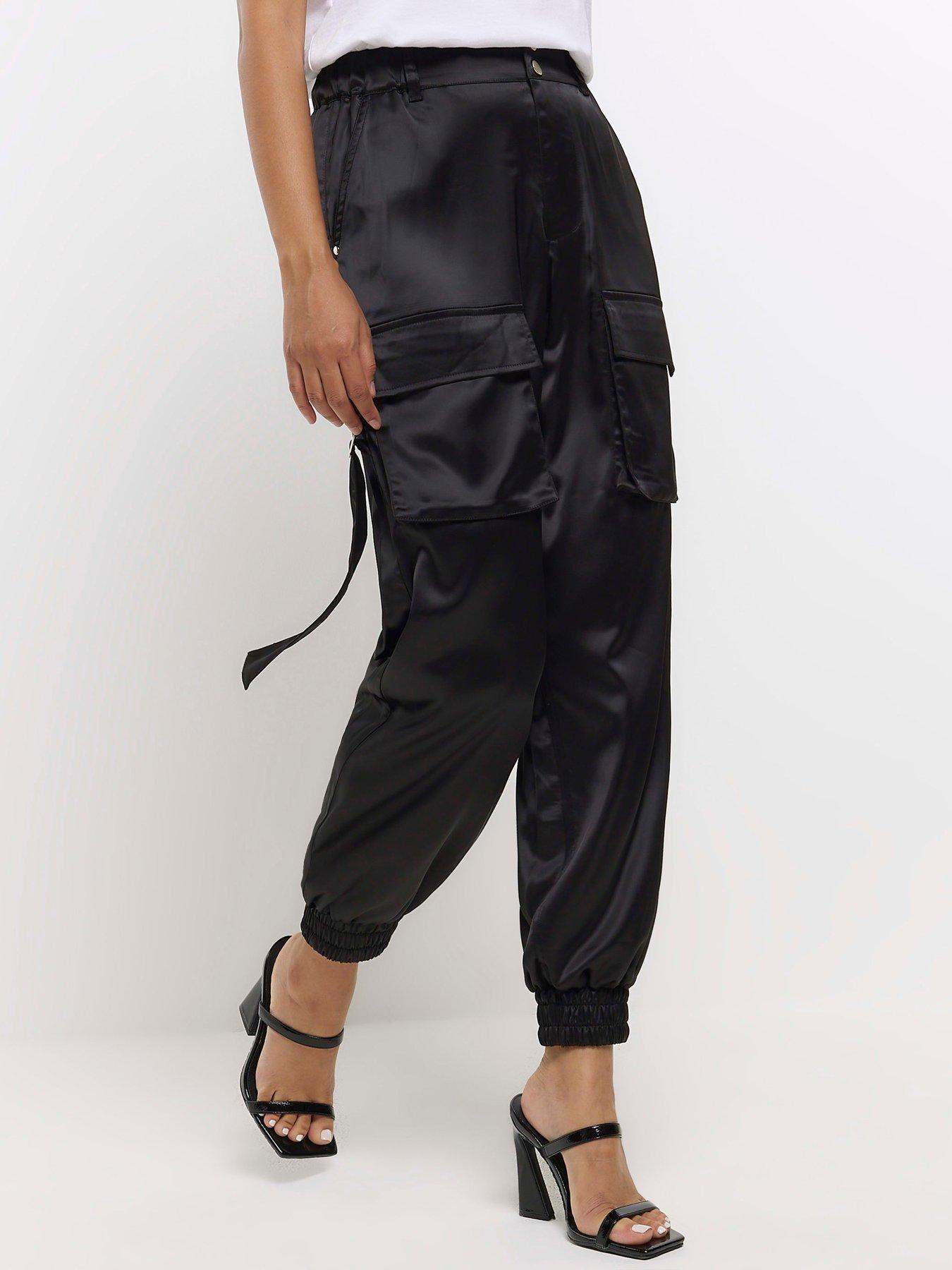 river-island-pocket-detail-satin-cargo-blackoutfit