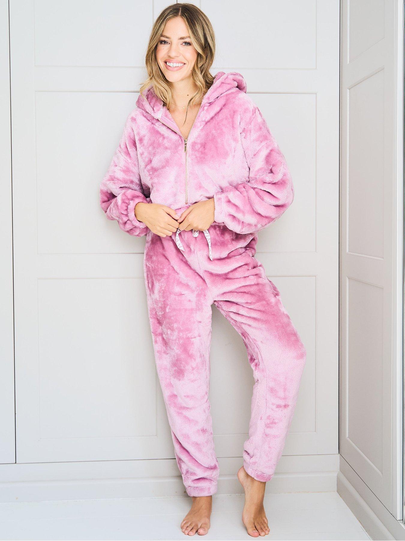 jim-jam-the-label-two-piece-fleece-lounge-set-pinkoutfit