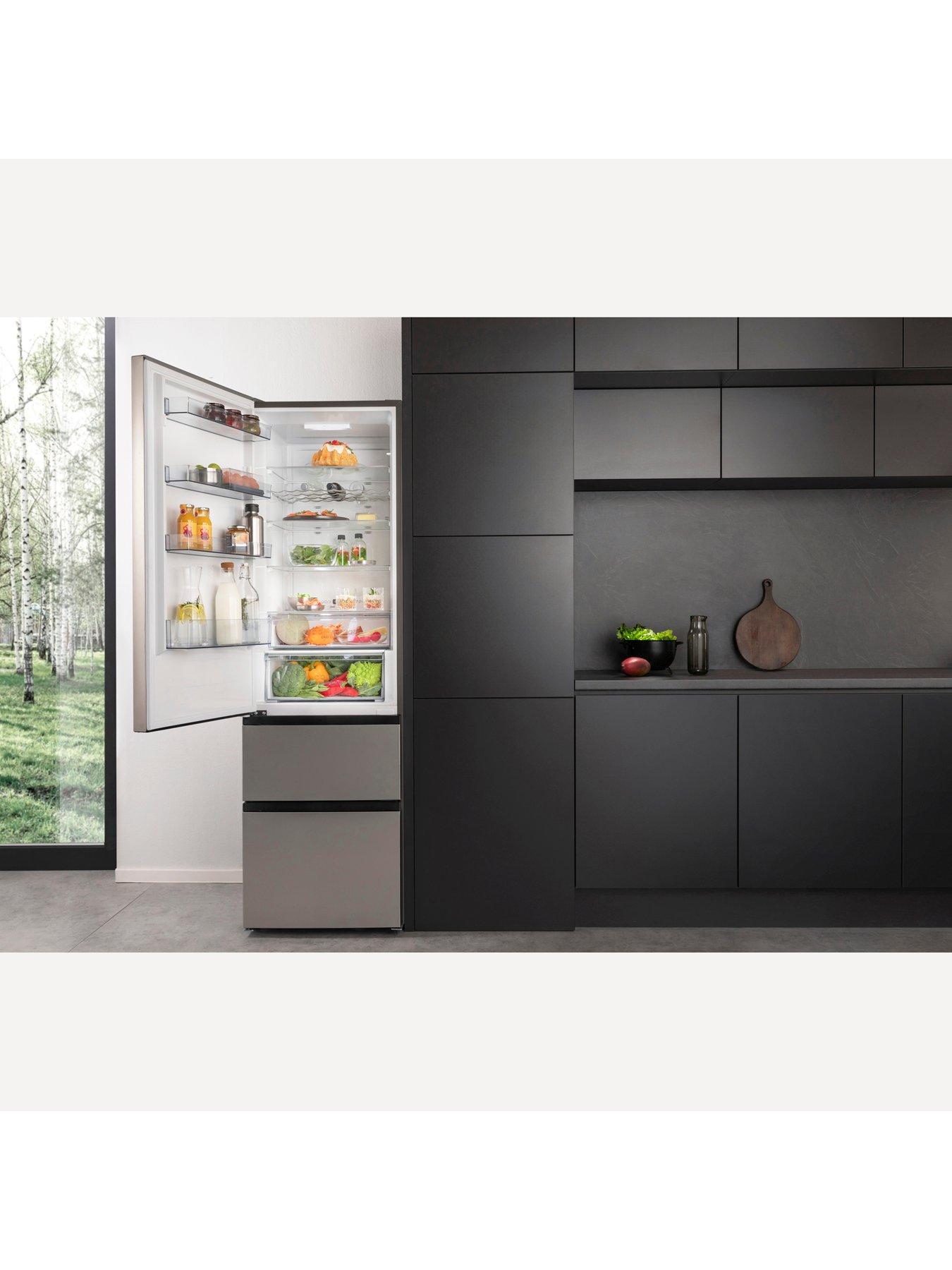 hisense-rm469n4aceuk-60cm-wide-triple-door-freestanding-fridge-freezer-stainless-steelback