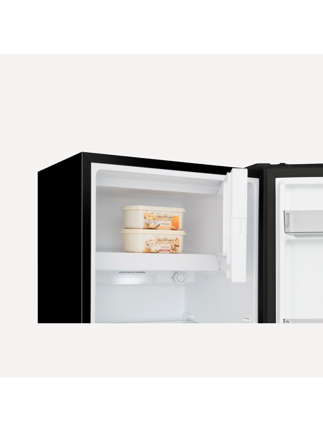 hisense-hisense-rr220d4bbe-52cmnbspwidenbspfreestandingnbspretronbspfridge-with-icebox-blackdetail