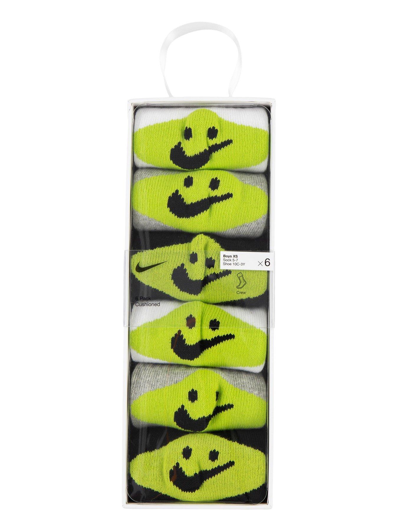 nike-younger-boys-6pk-nike-smiley-crew-sockoutfit