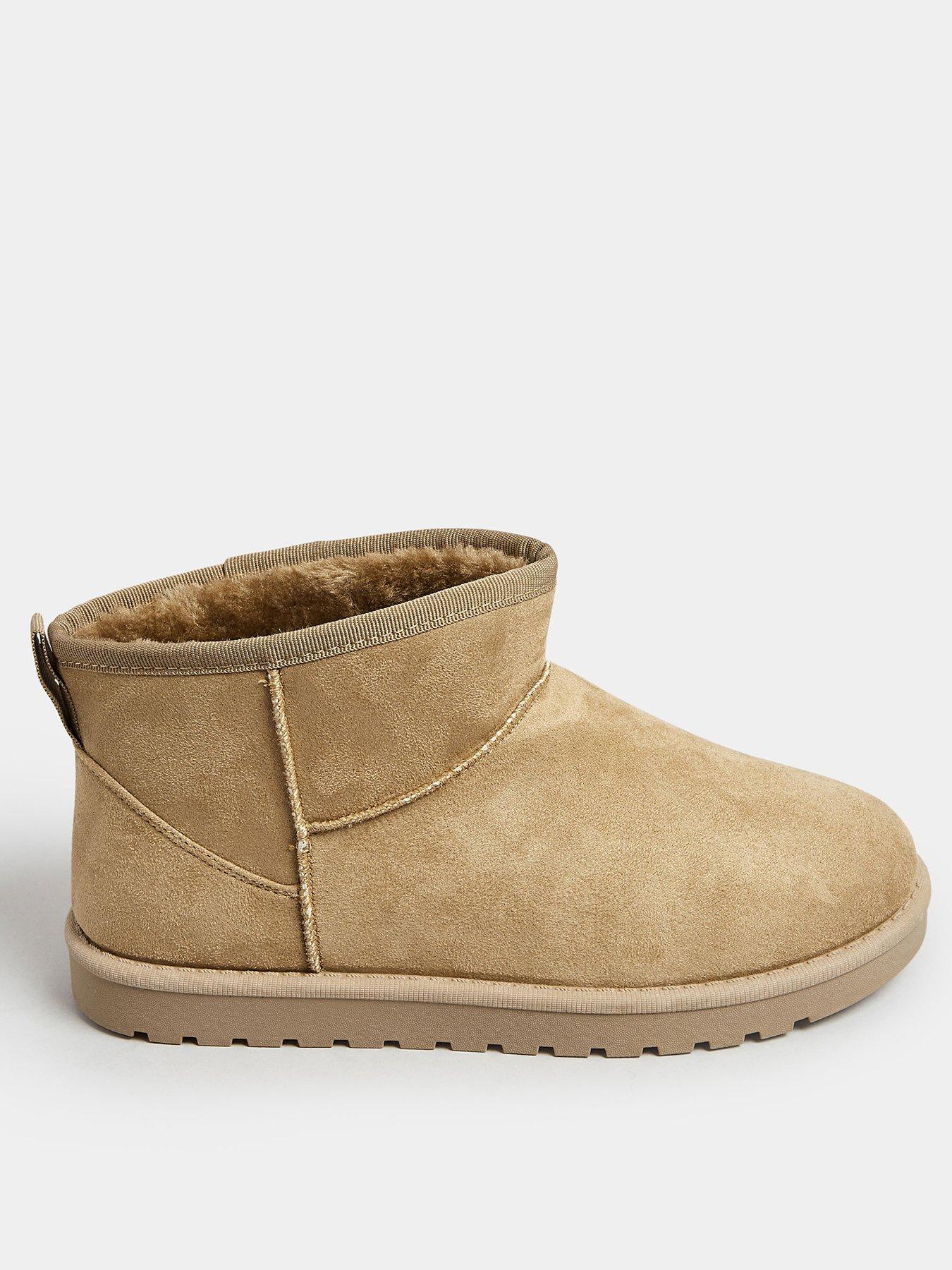 yours-extra-wide-fit-natural-fur-boot