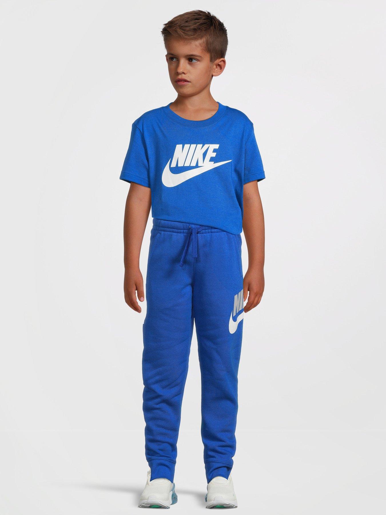 nike-younger-boys-big-logo-jogging-bottoms-blueoutfit