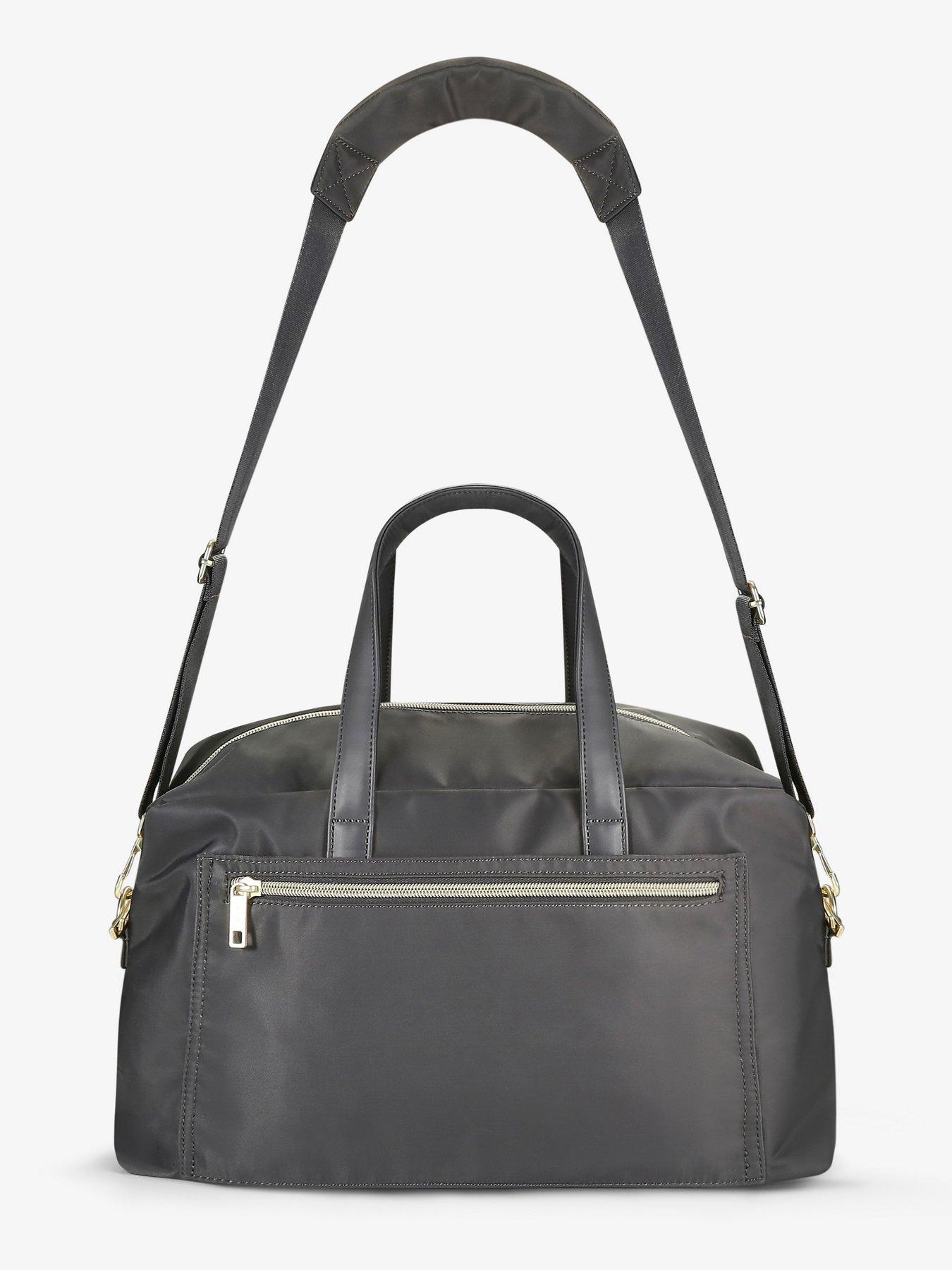 rock-luggage-kensington-holdalloutfit