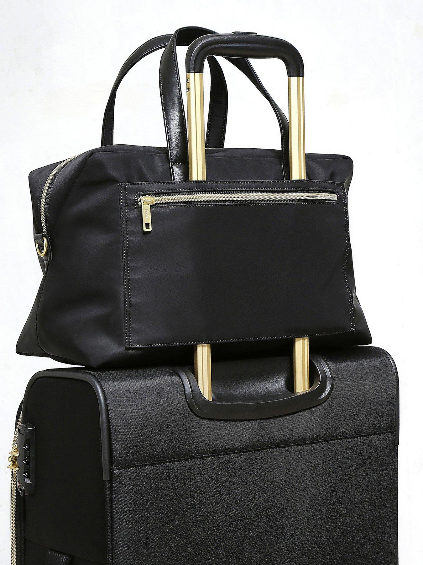 rock-luggage-kensington-holdalldetail