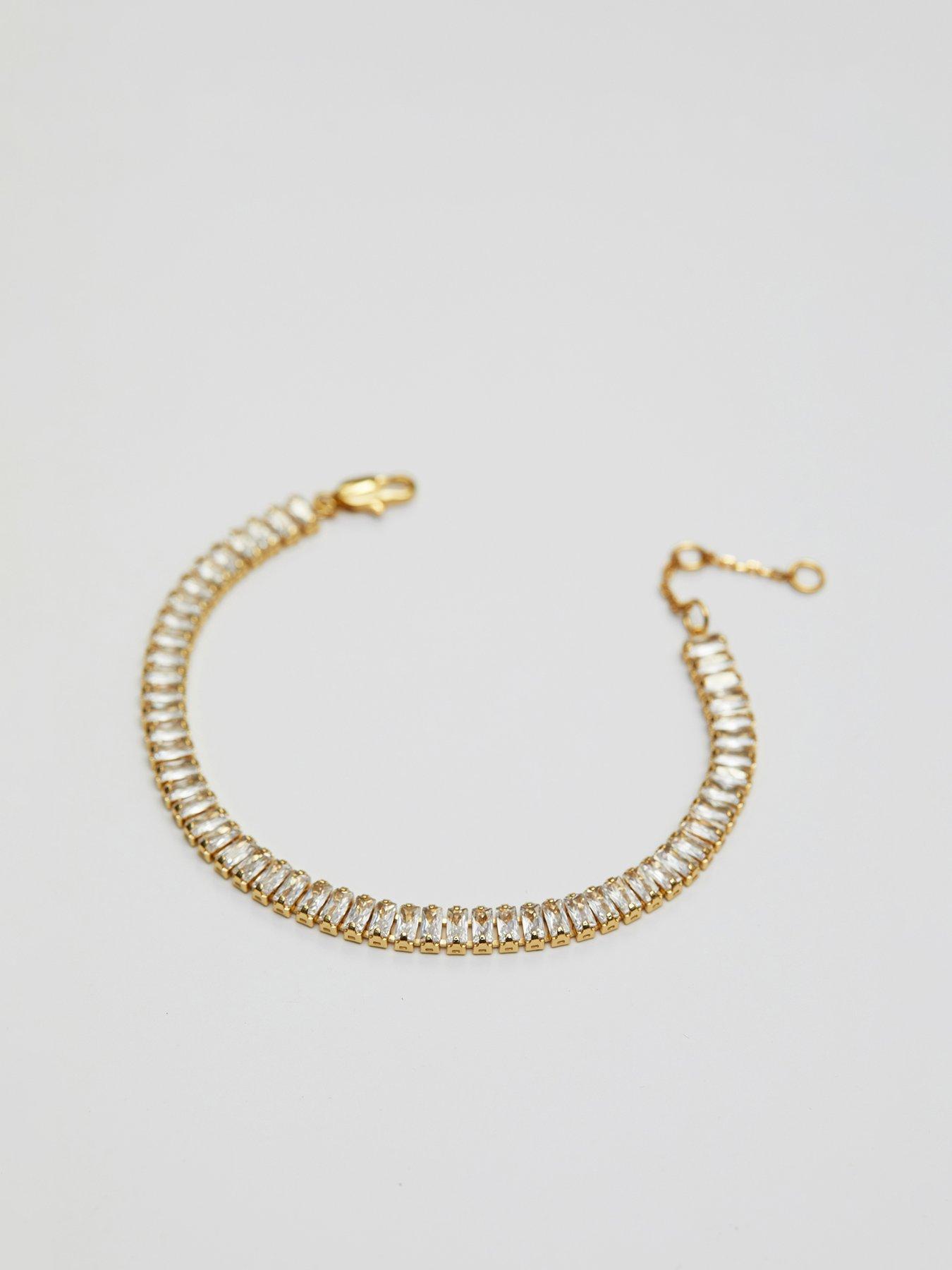 inicio-14k-gold-platednbspbaguette-tennis-bracelet-with-gift-pouchstillFront