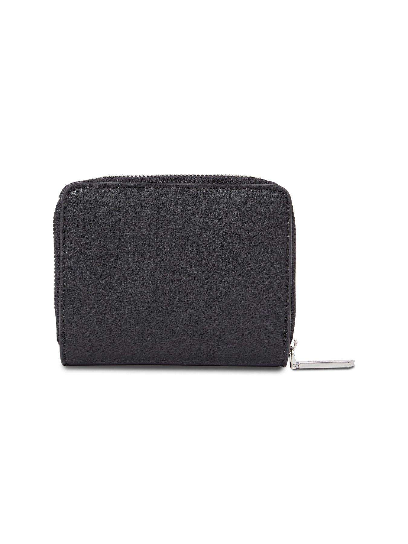 calvin-klein-ck-must-zip-around-wallet-blackstillFront