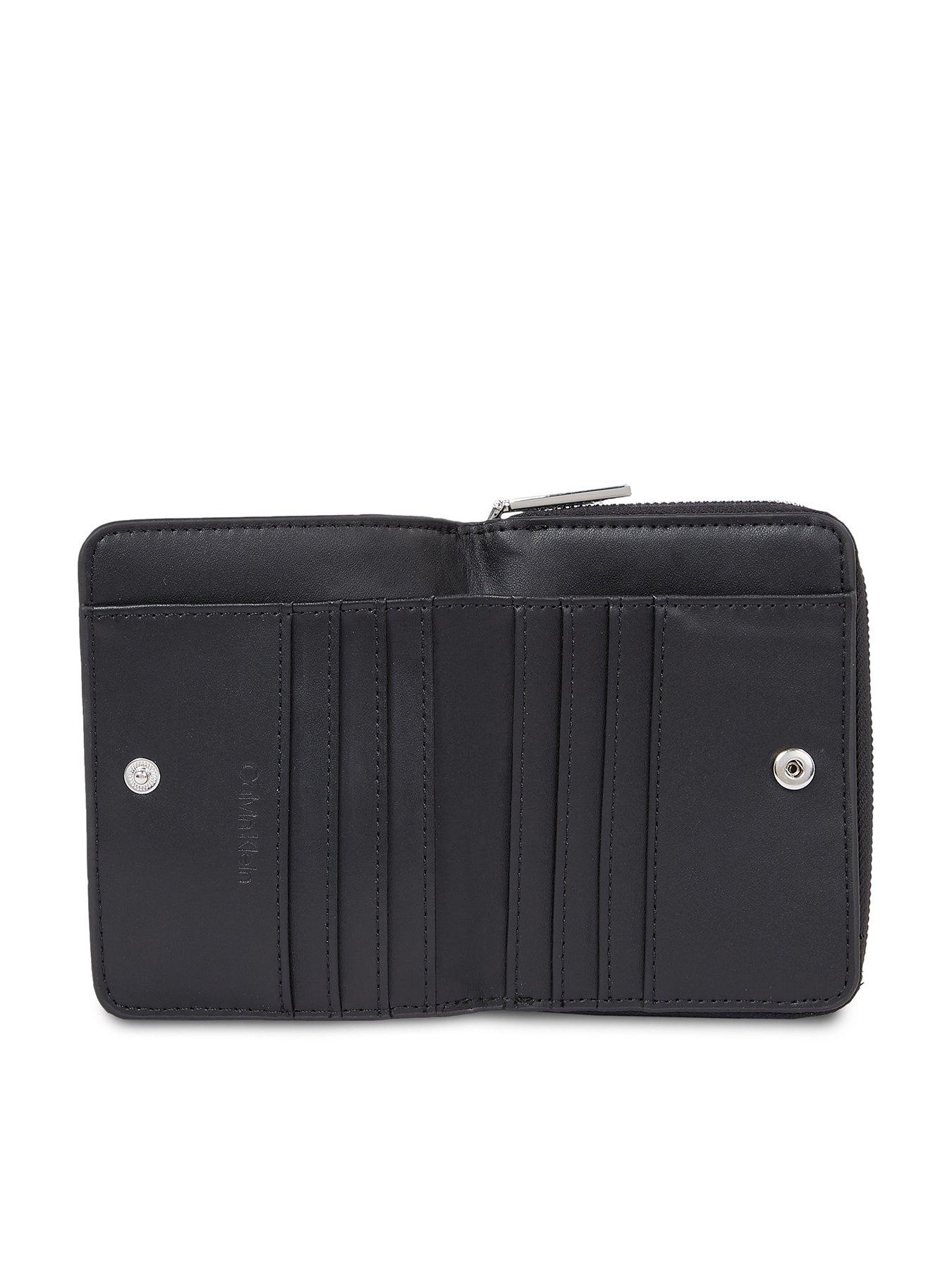 calvin-klein-ck-must-zip-around-wallet-blackback