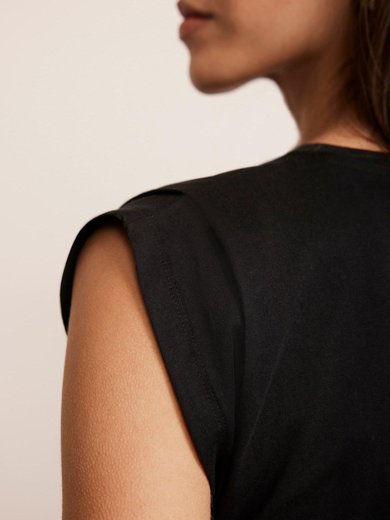 mint-velvet-black-cotton-extended-t-shirtstillFront