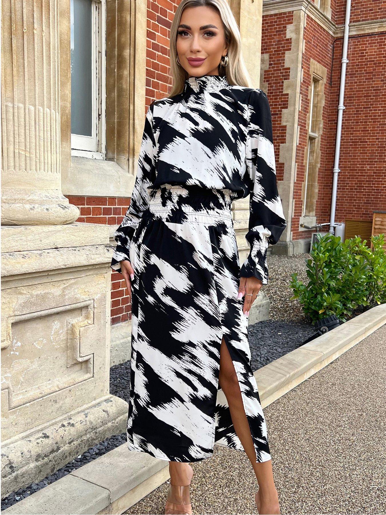 Black And White Printed Shirred Detail Midi Dress