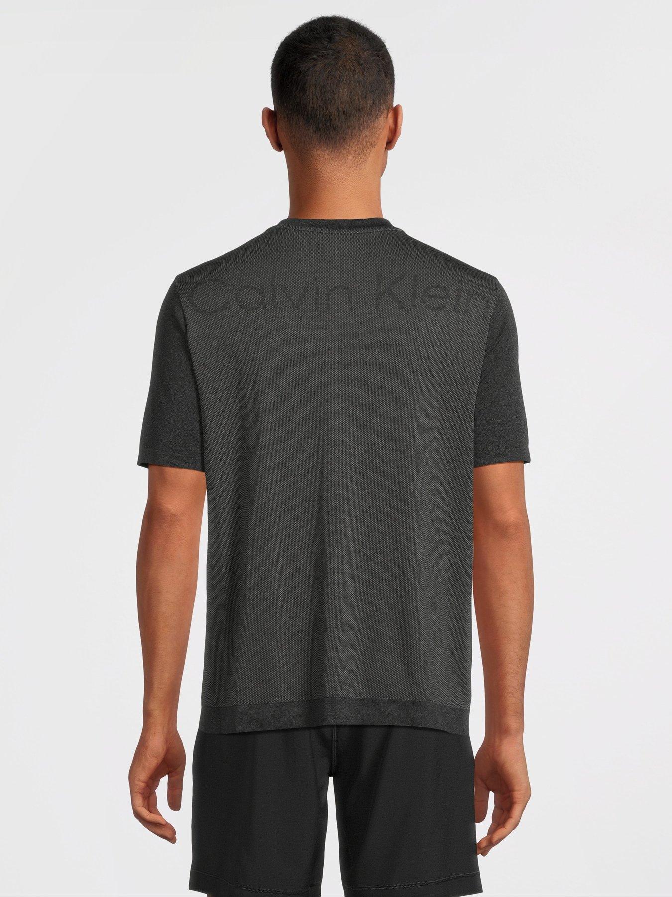 calvin-klein-ck-sport-seamless-short-sleeve-t-shirt-blacknbspstillFront