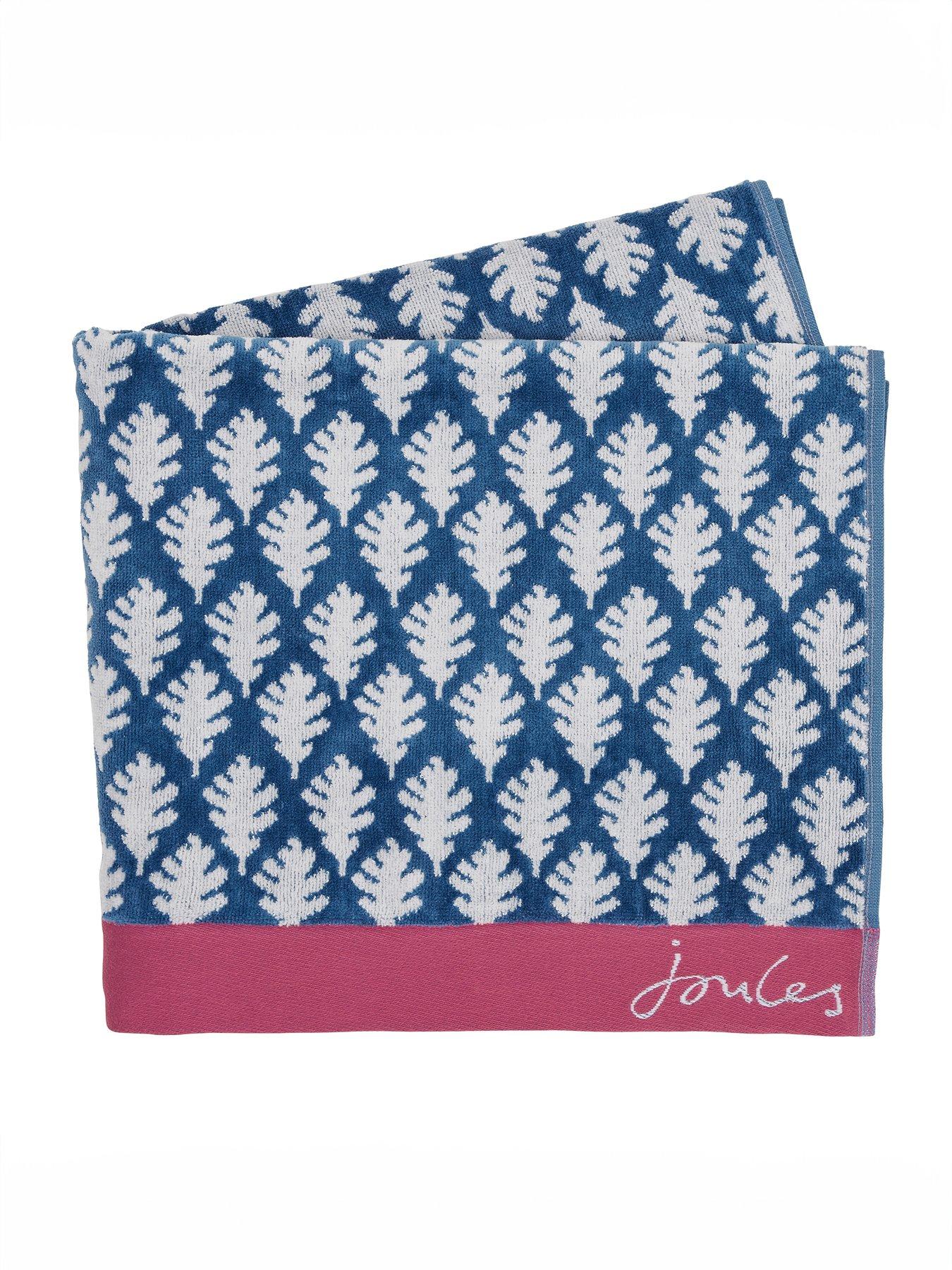 joules-oak-leaf-towel-rangeback