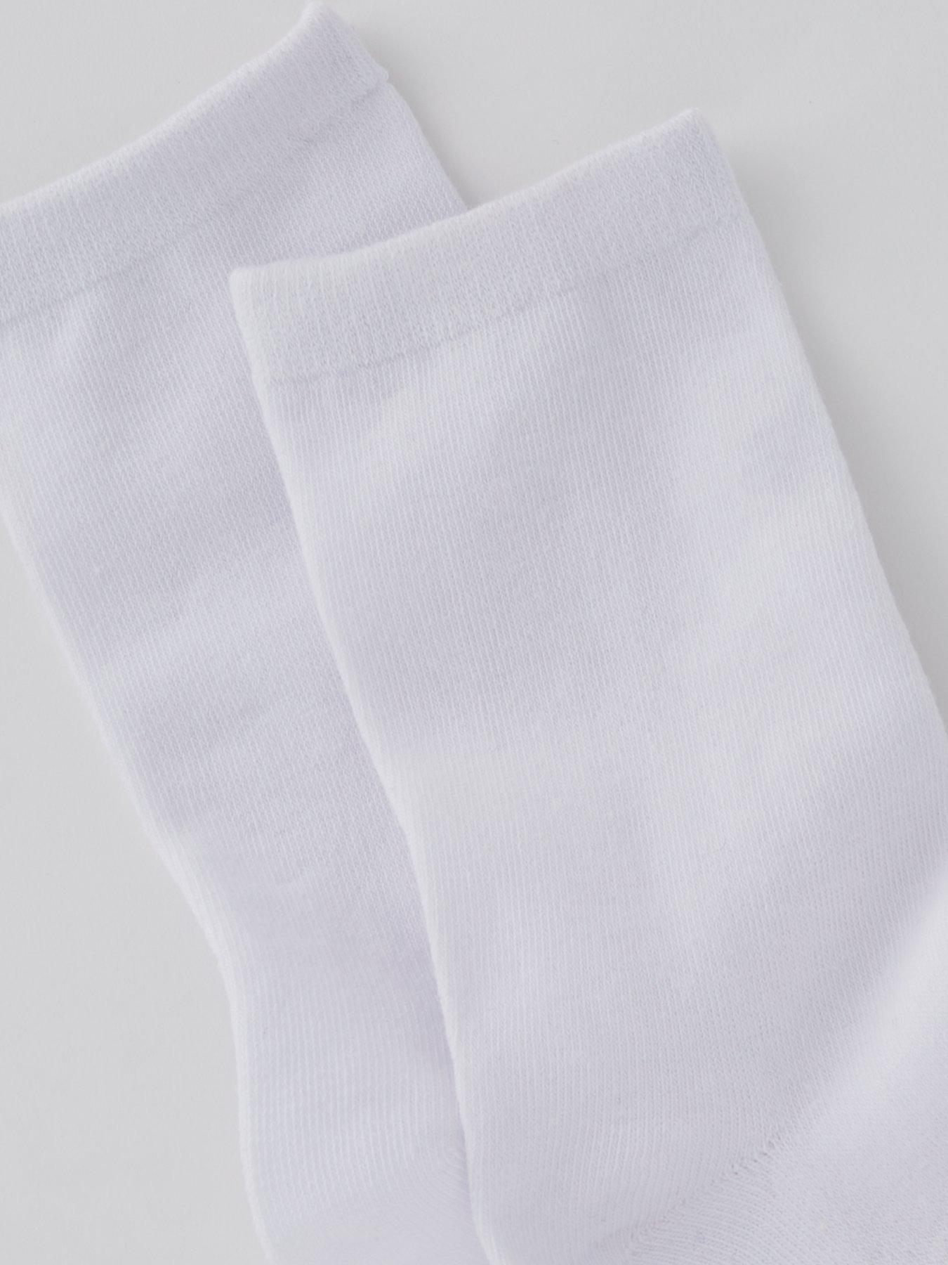 everyday-3-pack-ankle-socks-whiteoutfit