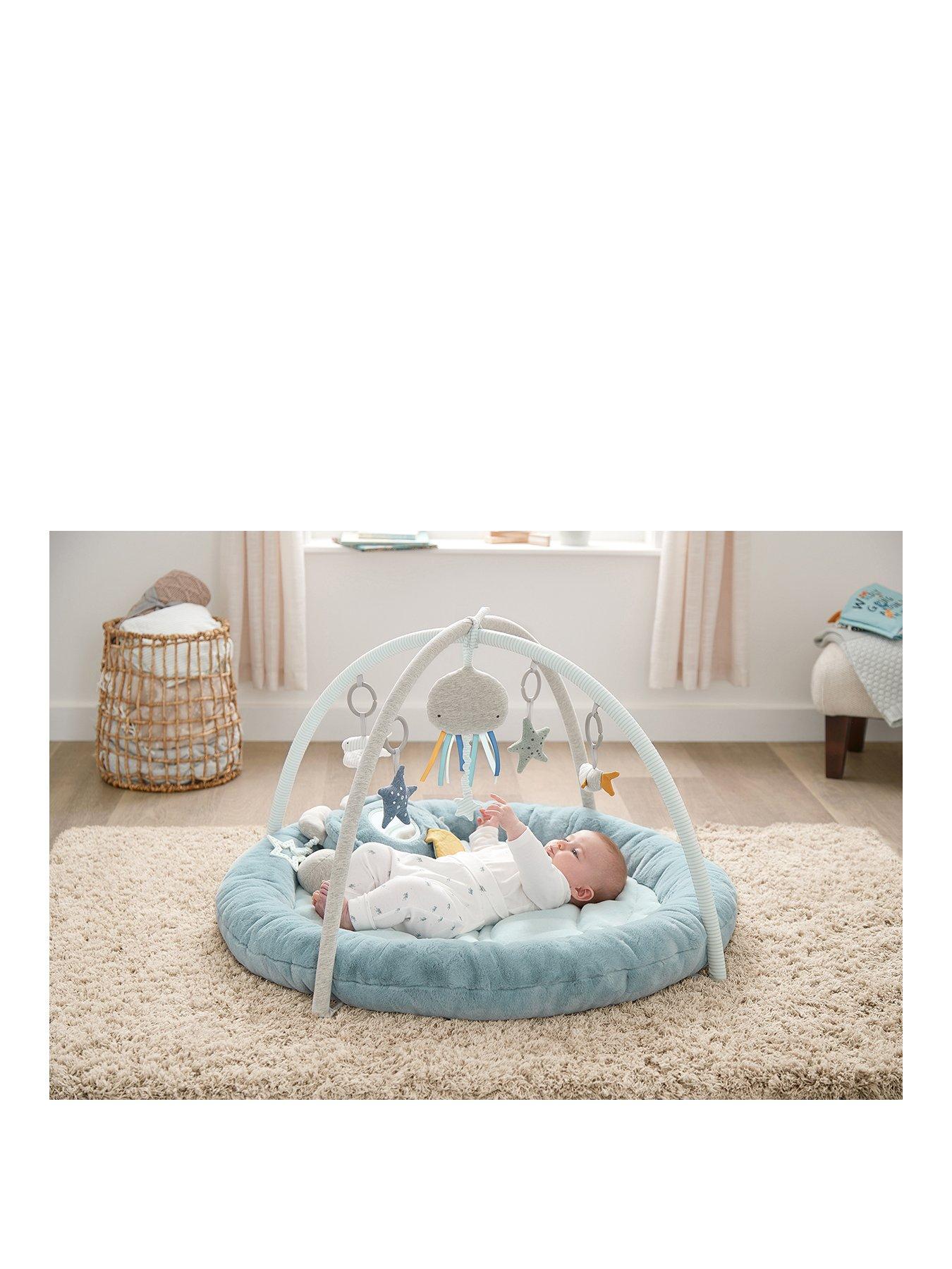 mamas-papas-welcome-to-the-world-playmat--bluestillFront