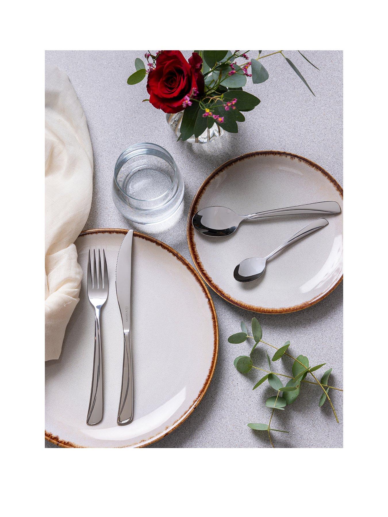 undefined Reactive Set of 4 Side Plates – Cream