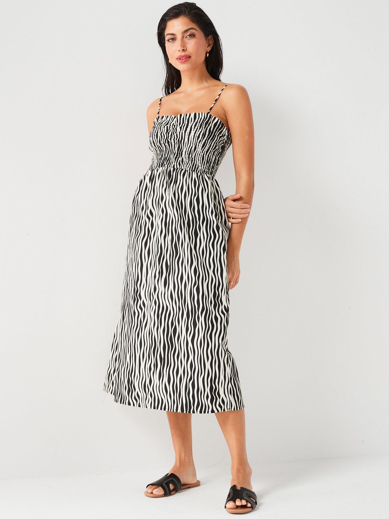 v-by-very-shirred-strappy-beach-midi-dress-blackwhite