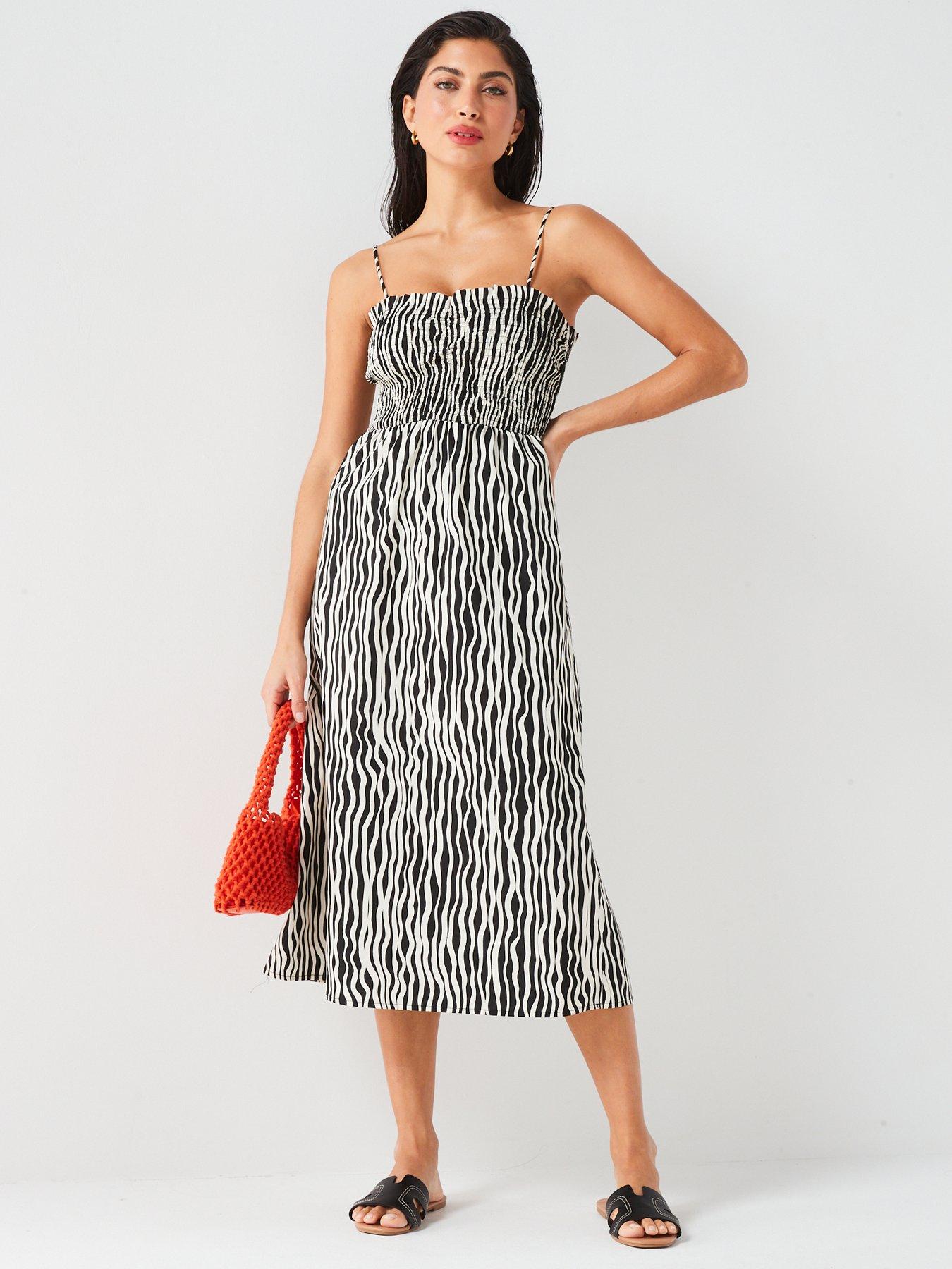 v-by-very-shirred-strappy-beach-midi-dress-blackwhiteback