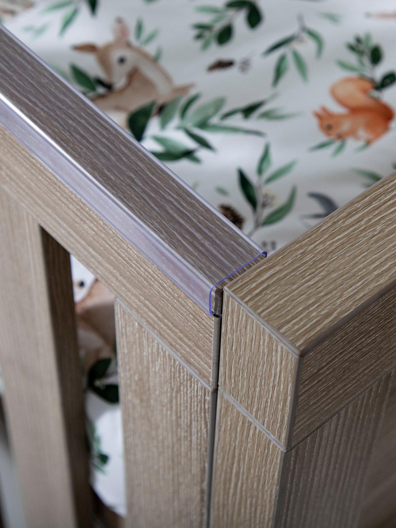 Image 4 of 7 of Tutti Bambini Modena 2 Piece Furniture Set - Oak (Cot Bed, Sprung Mattresss and Chest Changer)