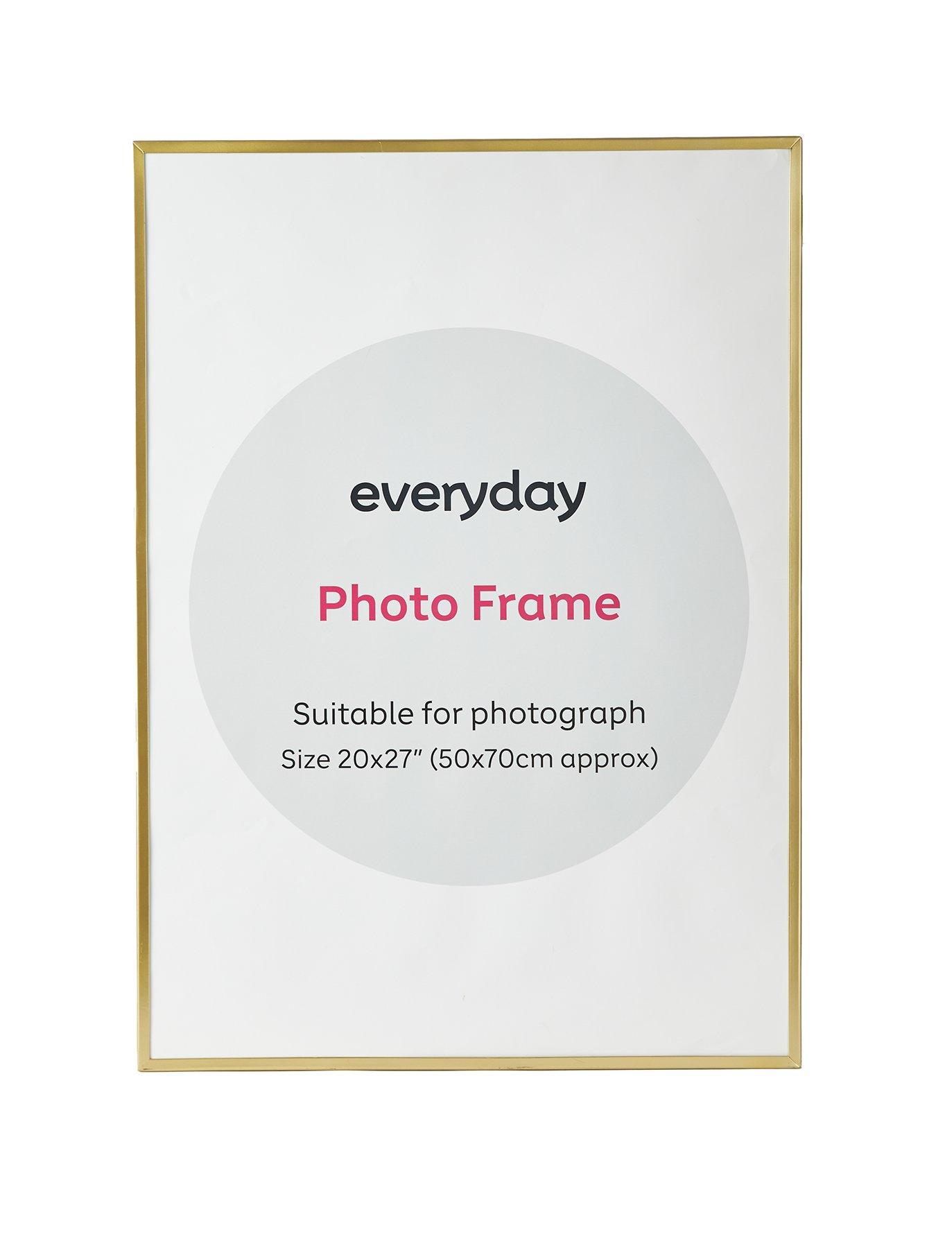 everyday-photo-frame-in-goldnbspstillFront