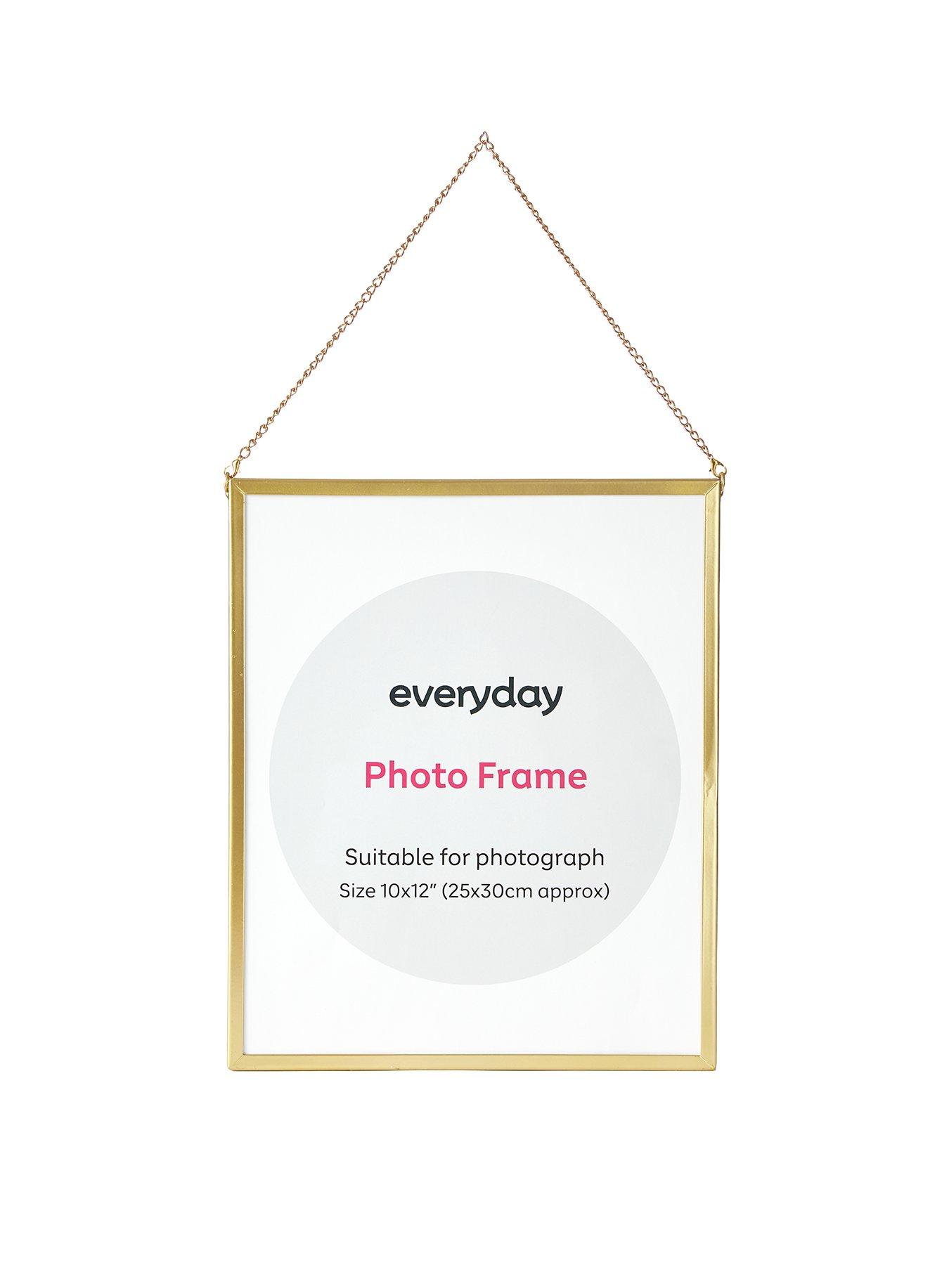 everyday-photo-frame-in-gold-ndash-25-x-30-cm-approxstillFront