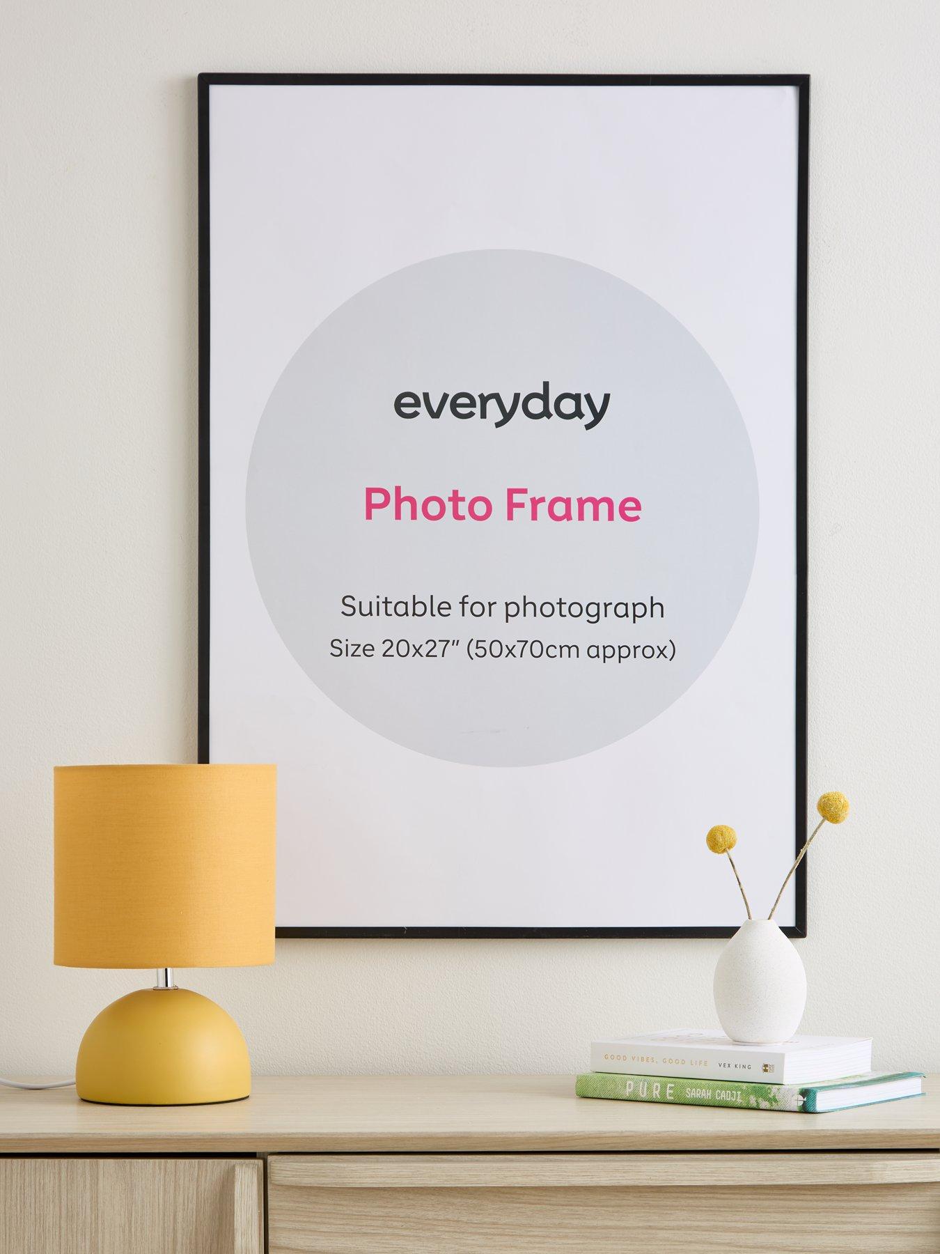 everyday-photo-frame-in-black-50-x-70-cm-approxstillFront