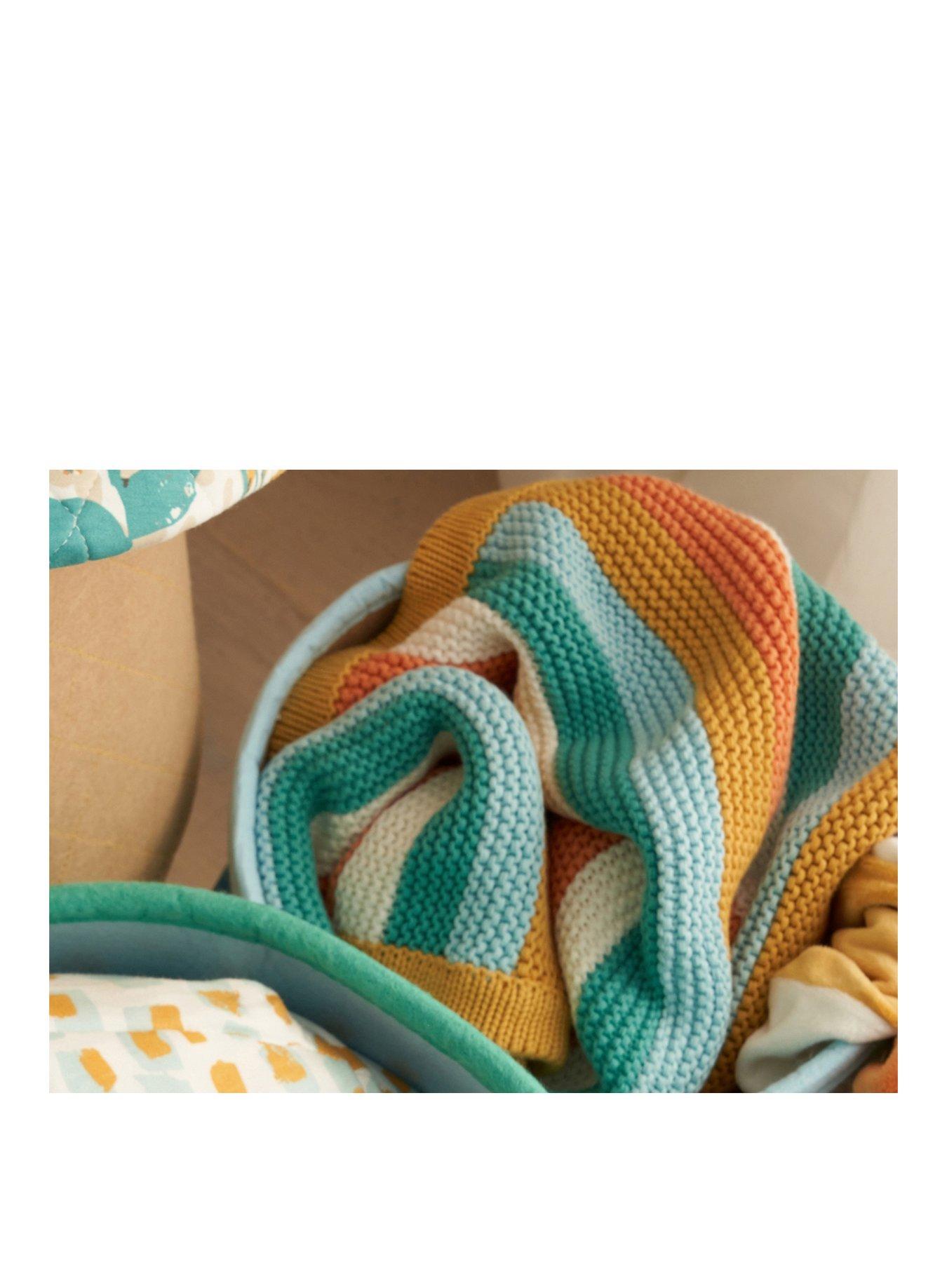 tutti-bambini-chunky-striped-knitted-baby-blanket-run-wild-multiback