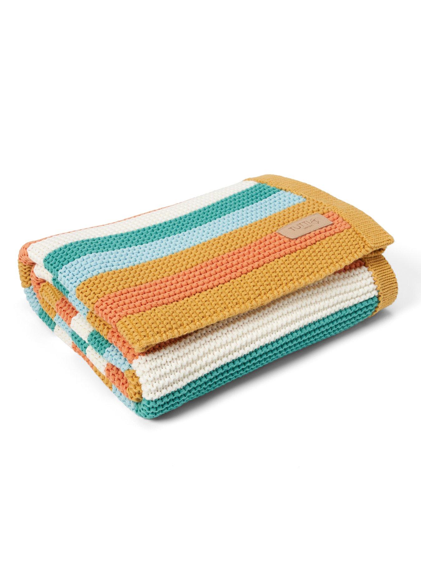 tutti-bambini-chunky-striped-knitted-baby-blanket-run-wild-multidetail