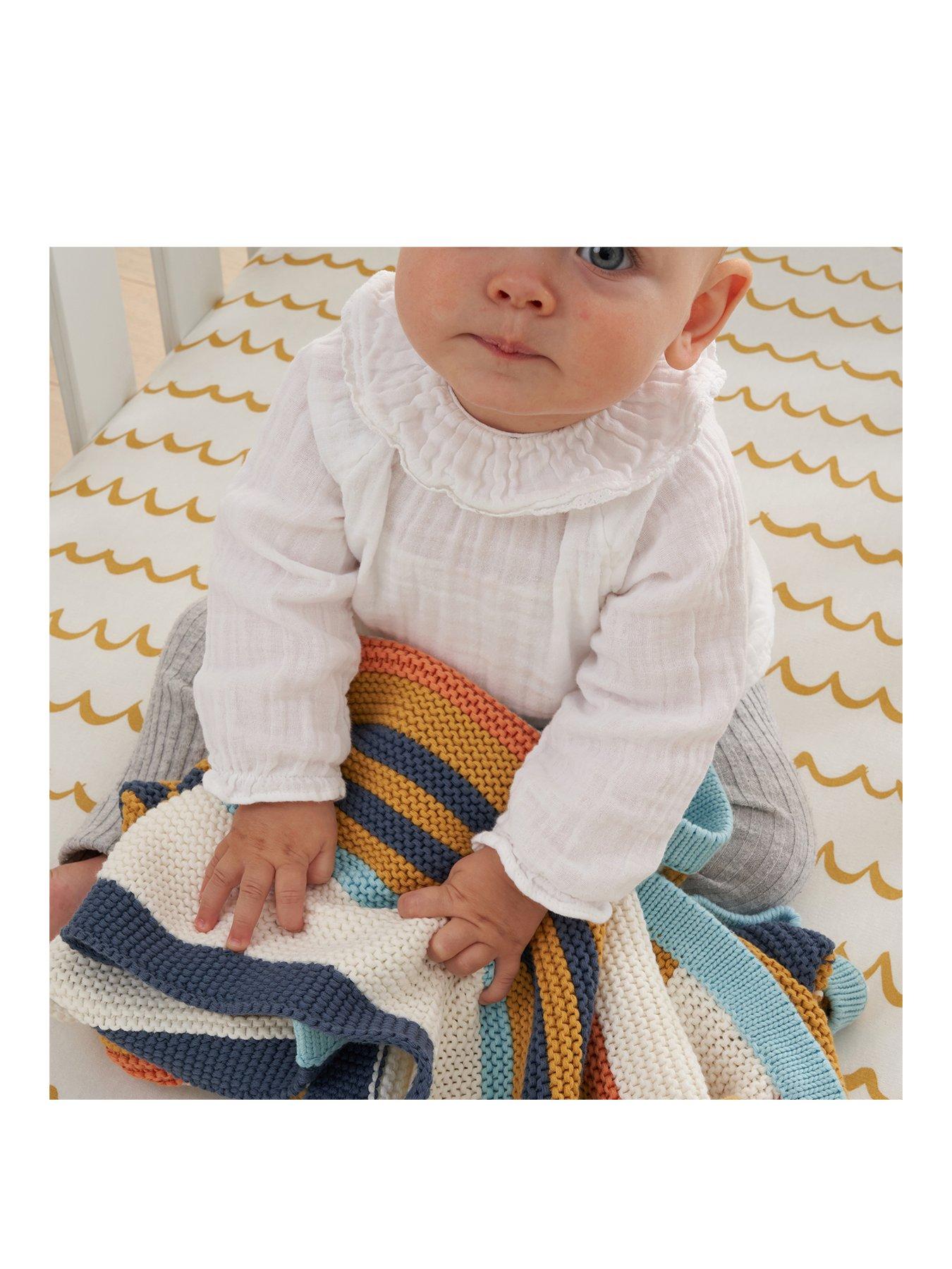 tutti-bambini-chunky-striped-knitted-baby-blanket-our-planet-multiback