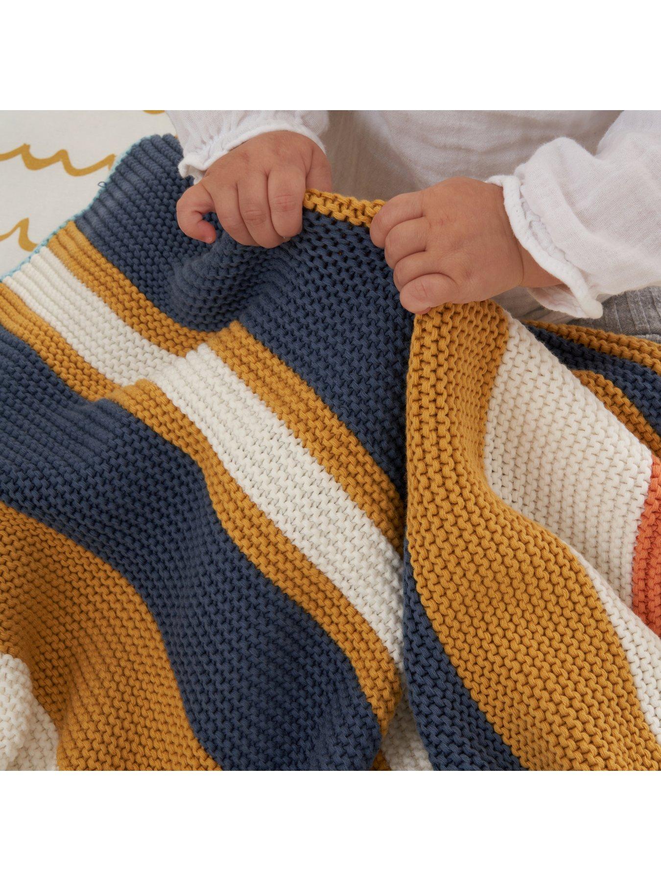 tutti-bambini-chunky-striped-knitted-baby-blanket-our-planet-multidetail