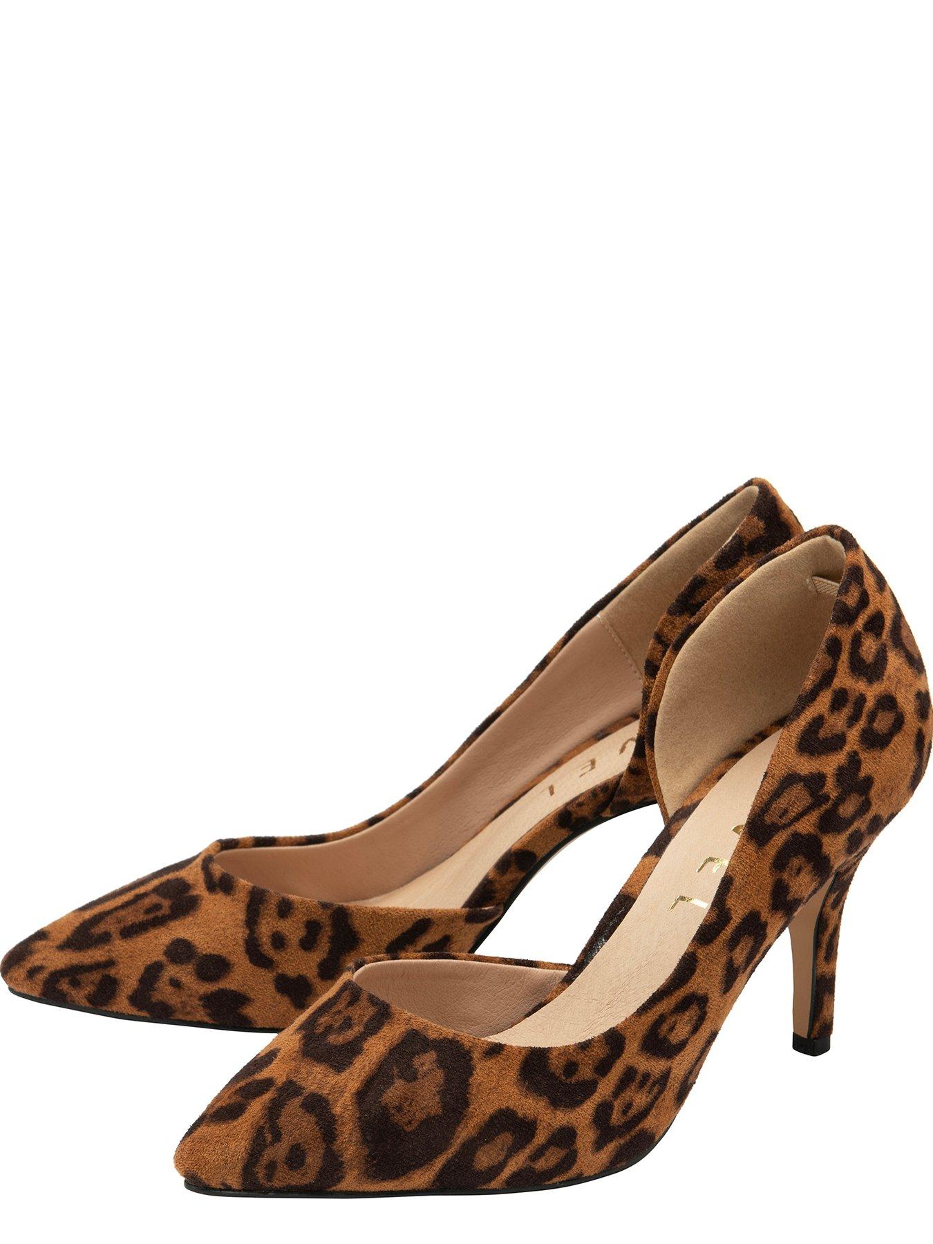 Leopard print deals mid heel shoes