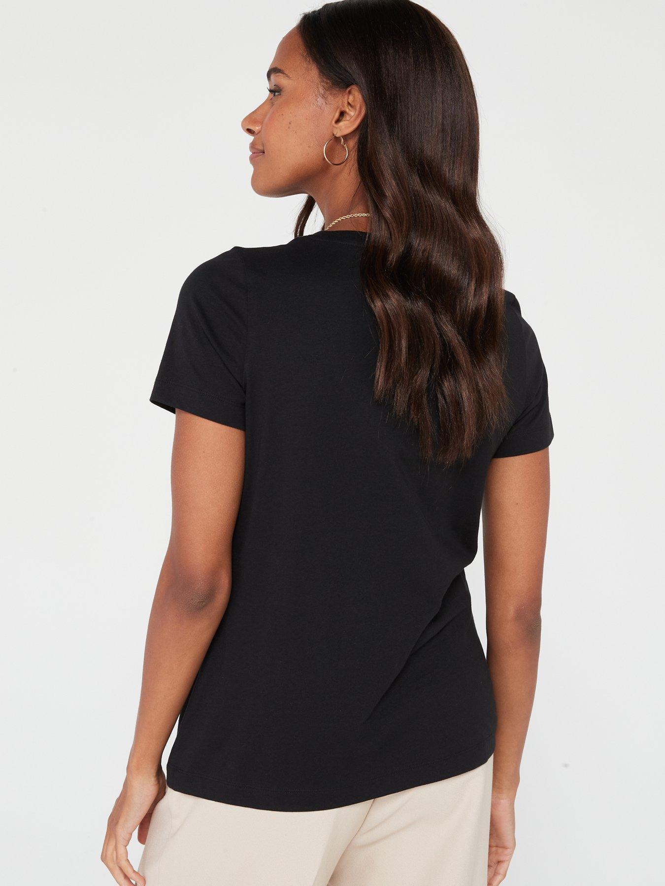 everyday-the-essential-crew-neck-t-shirt-blackstillFront