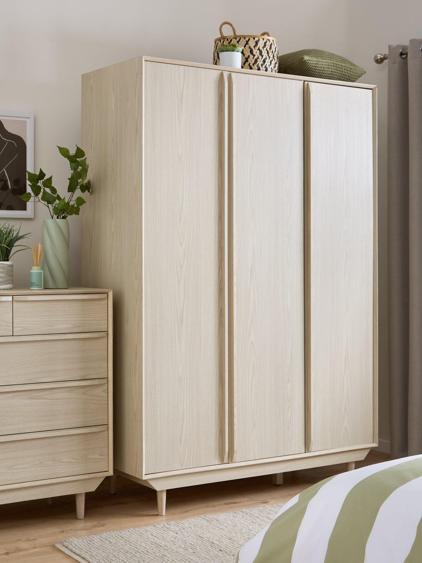 very-home-marcel-3-door-wardrobe-oak