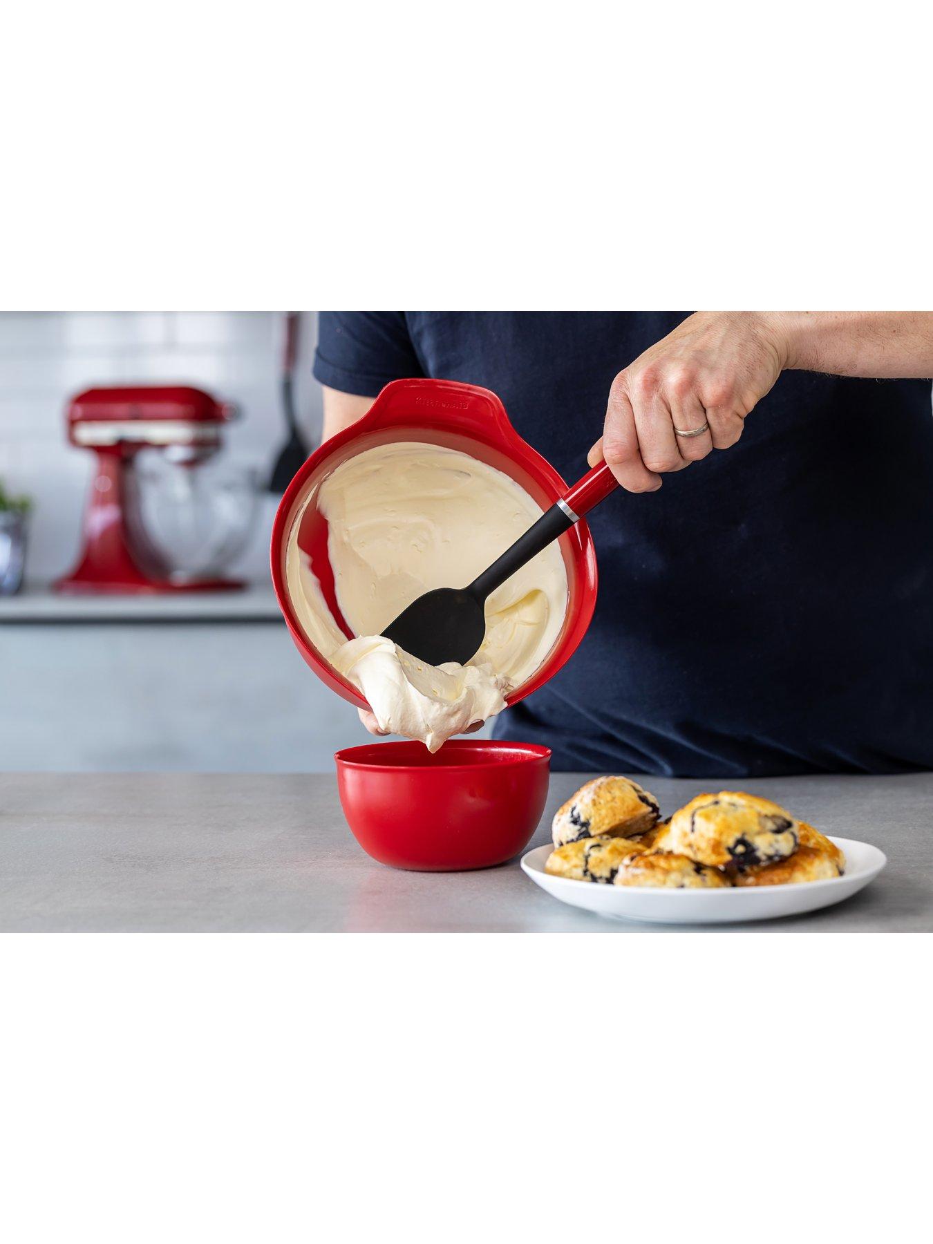 kitchenaid-2-piece-baking-set-in-empire-redback