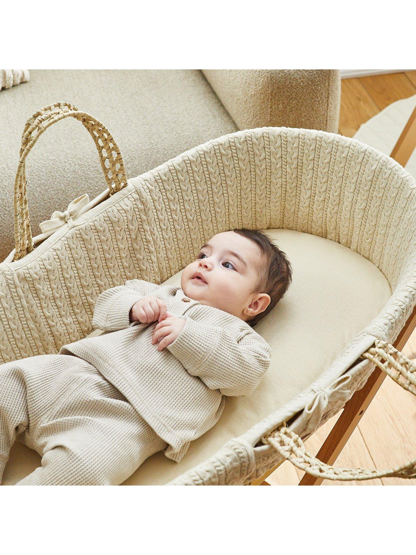 The Little Green Sheep Natural Knitted Moses Basket Rocking