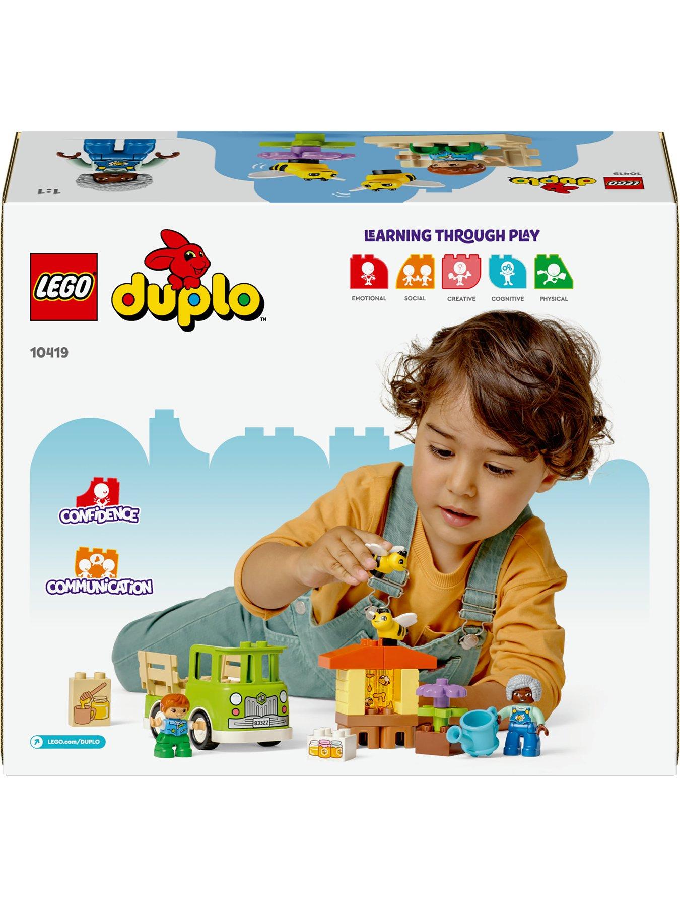 Image 7 of 8 of LEGO Duplo Caring for Bees &amp; Beehives Toy 10419