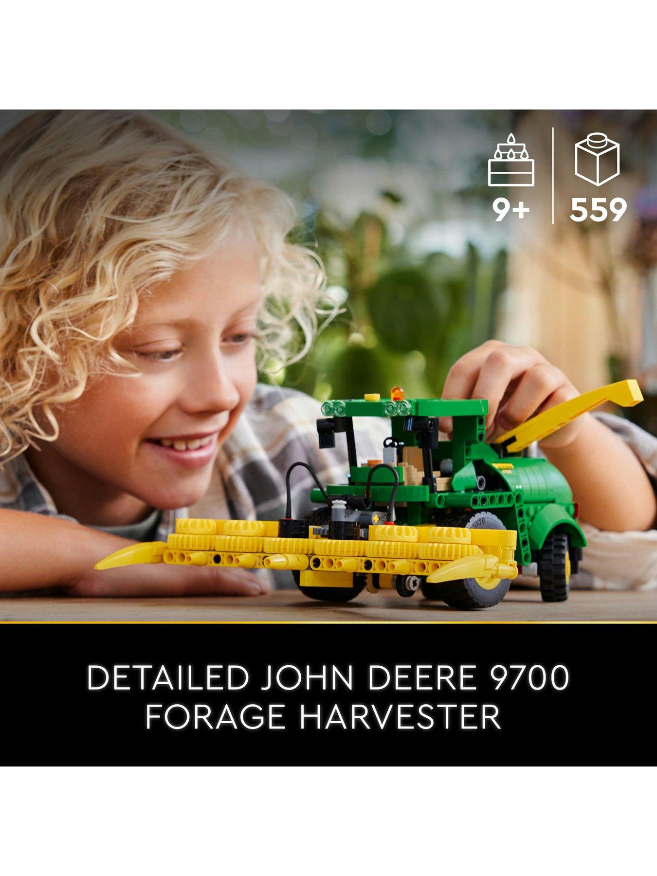 lego-technic-john-deere-9700-forage-harvester-42168stillFront