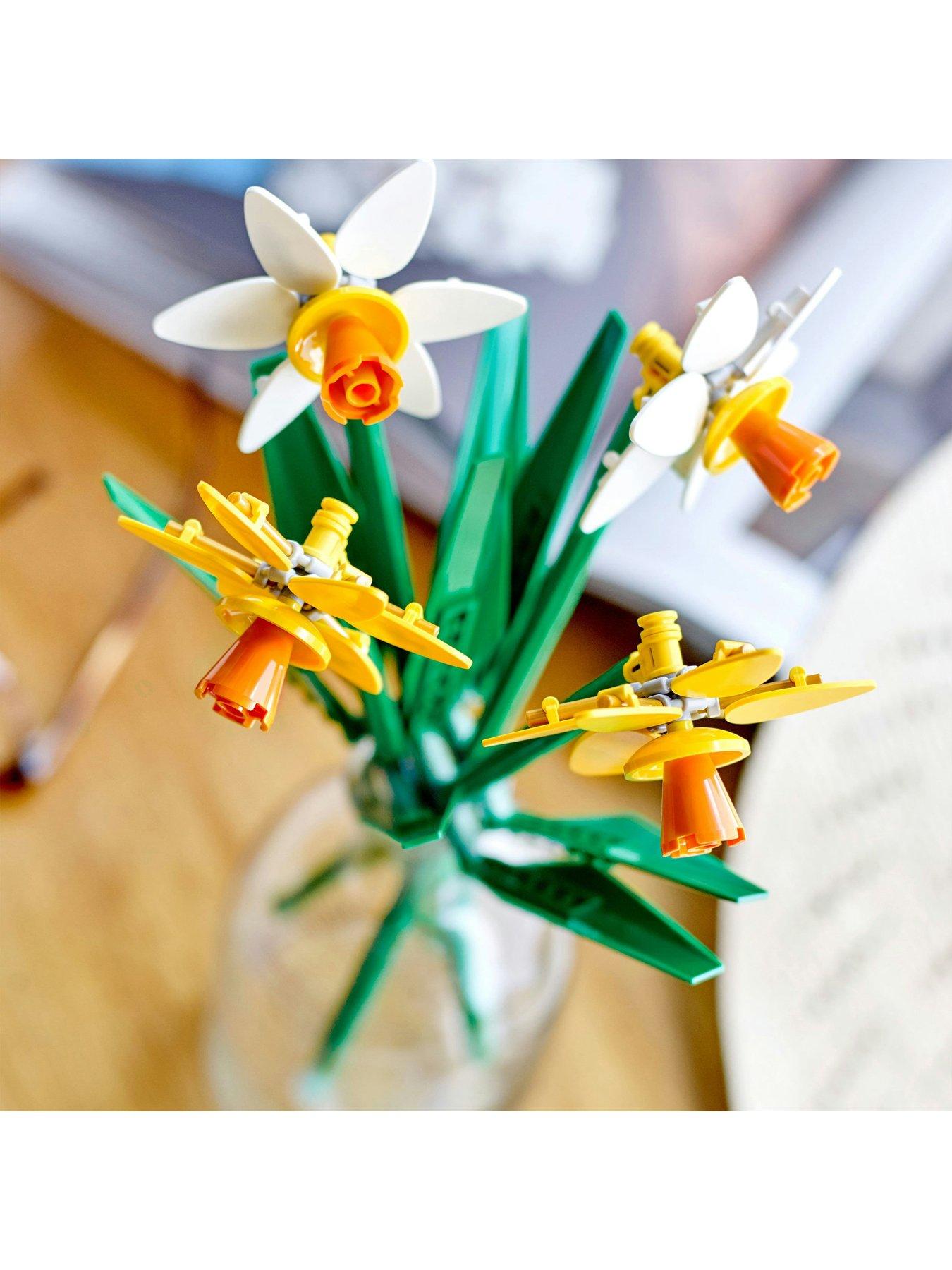 lego-botanical-botanicals-daffodils-flower-set-40747detail