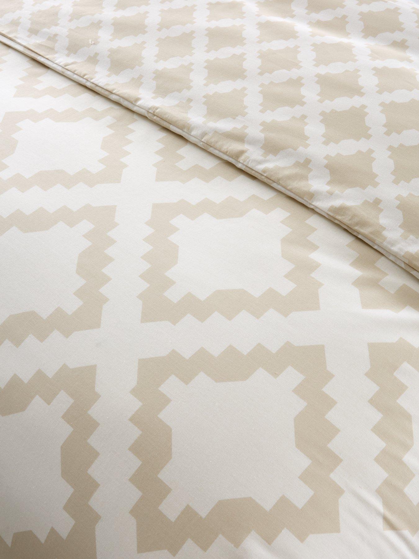 everyday-kamina-geo-duvet-cover-set-naturalwhitedetail