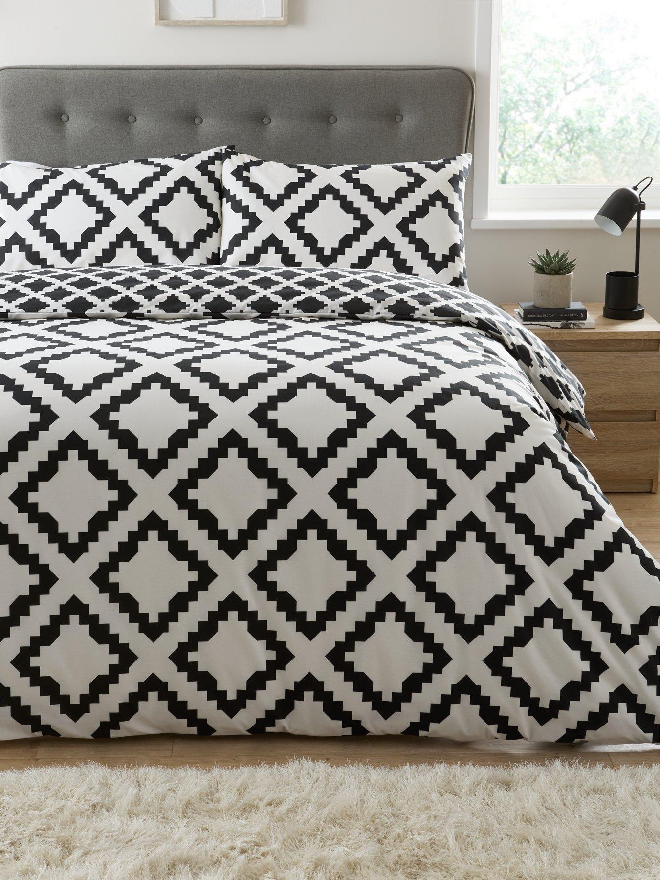 Image 1 of 6 of The Very Collection Kamina Geo Duvet Cover Set - Black/White