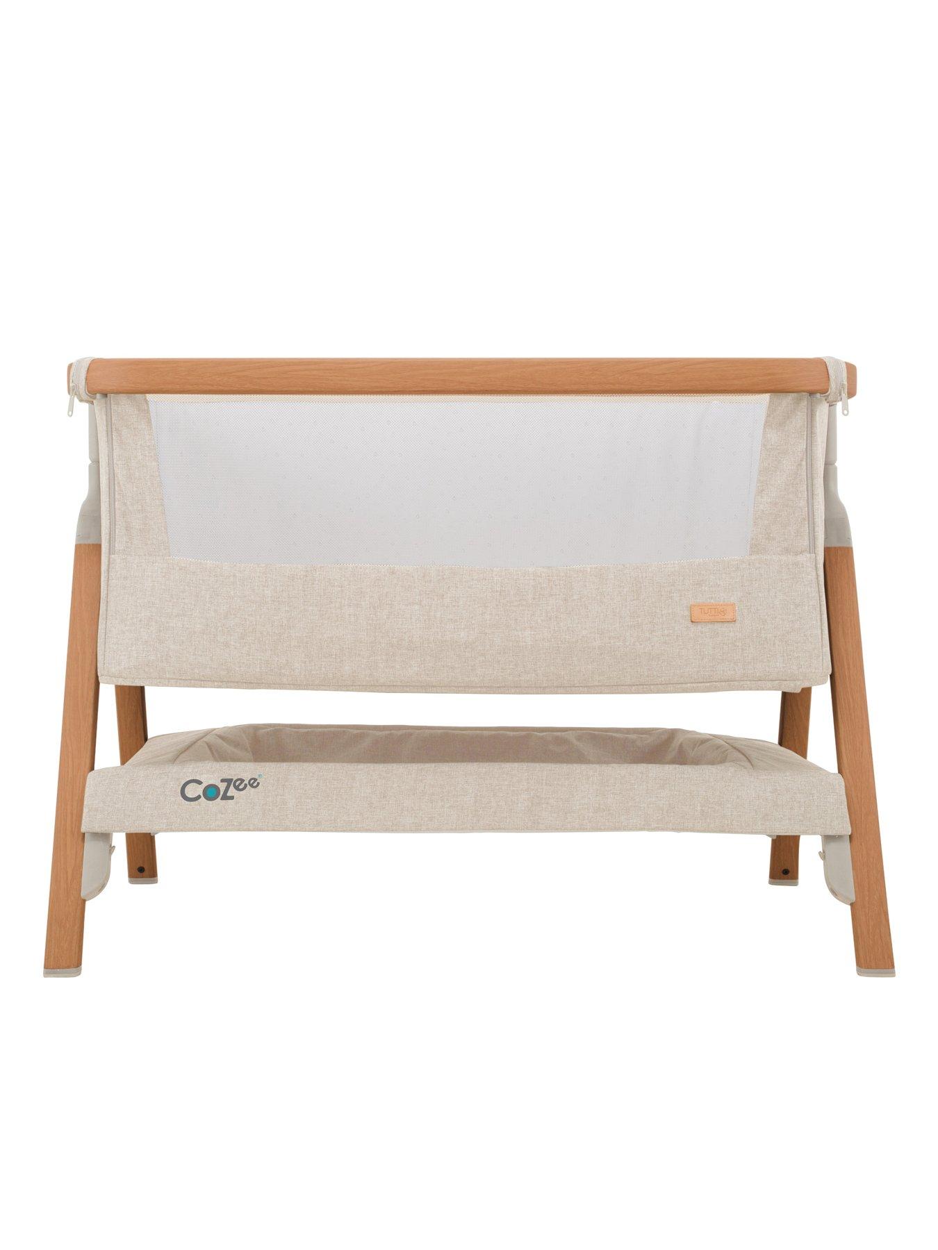 tutti-bambini-cozee-bedside-crib-scandinavian-walnutecruoutfit