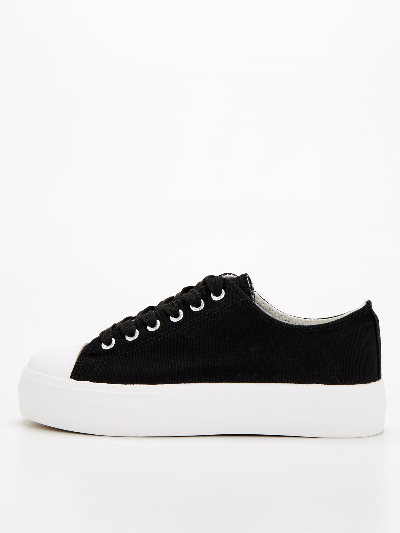 everyday-extra-wide-fit-canvas-lace-up-trainer