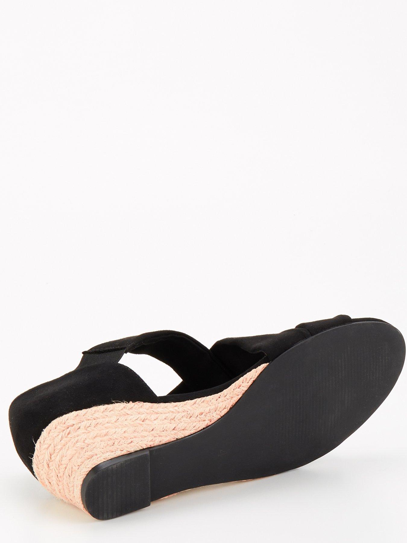 v-by-very-low-strappy-wedge-sandal-blackdetail